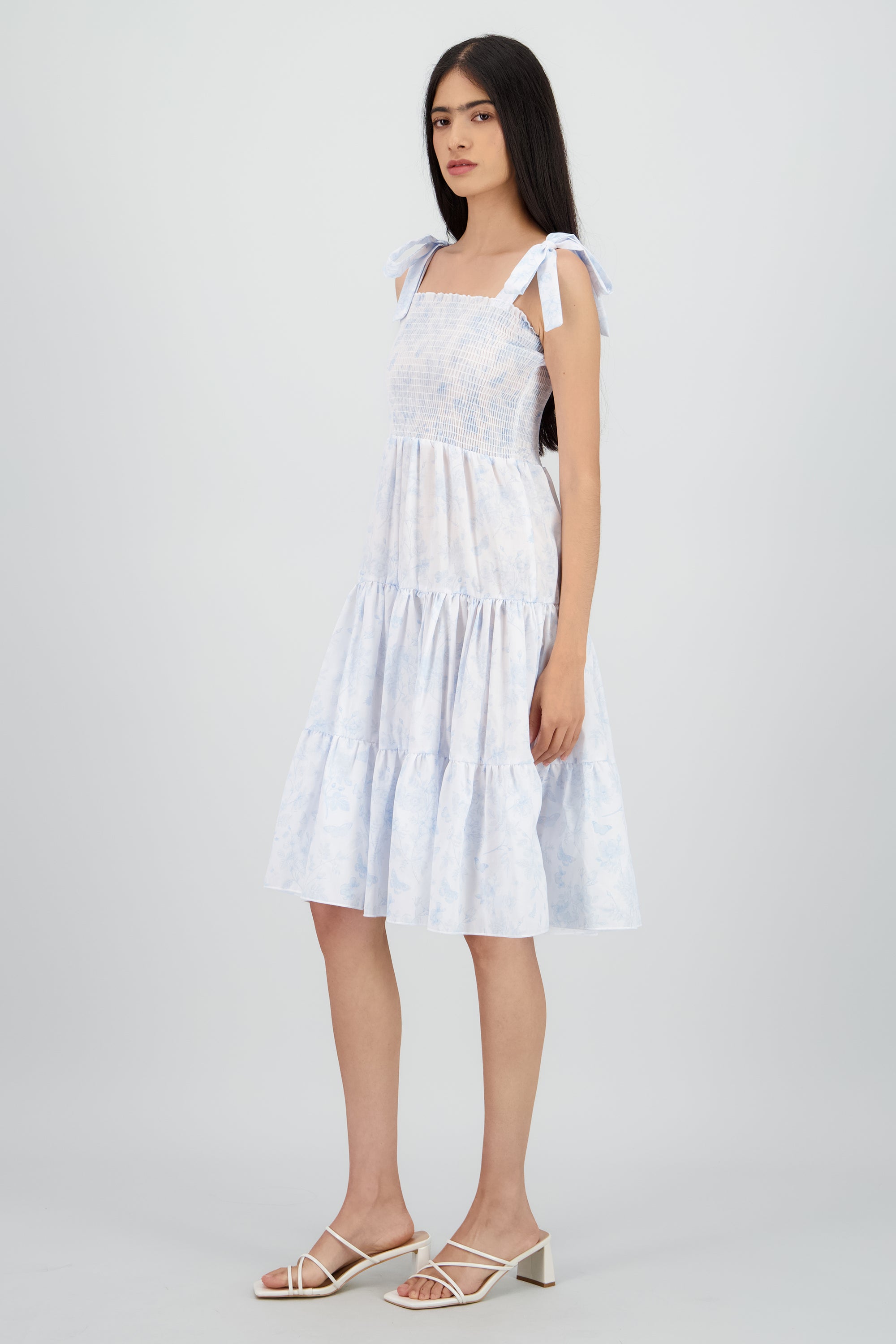 Vestido estampado flores olanes AZUL CIELO
