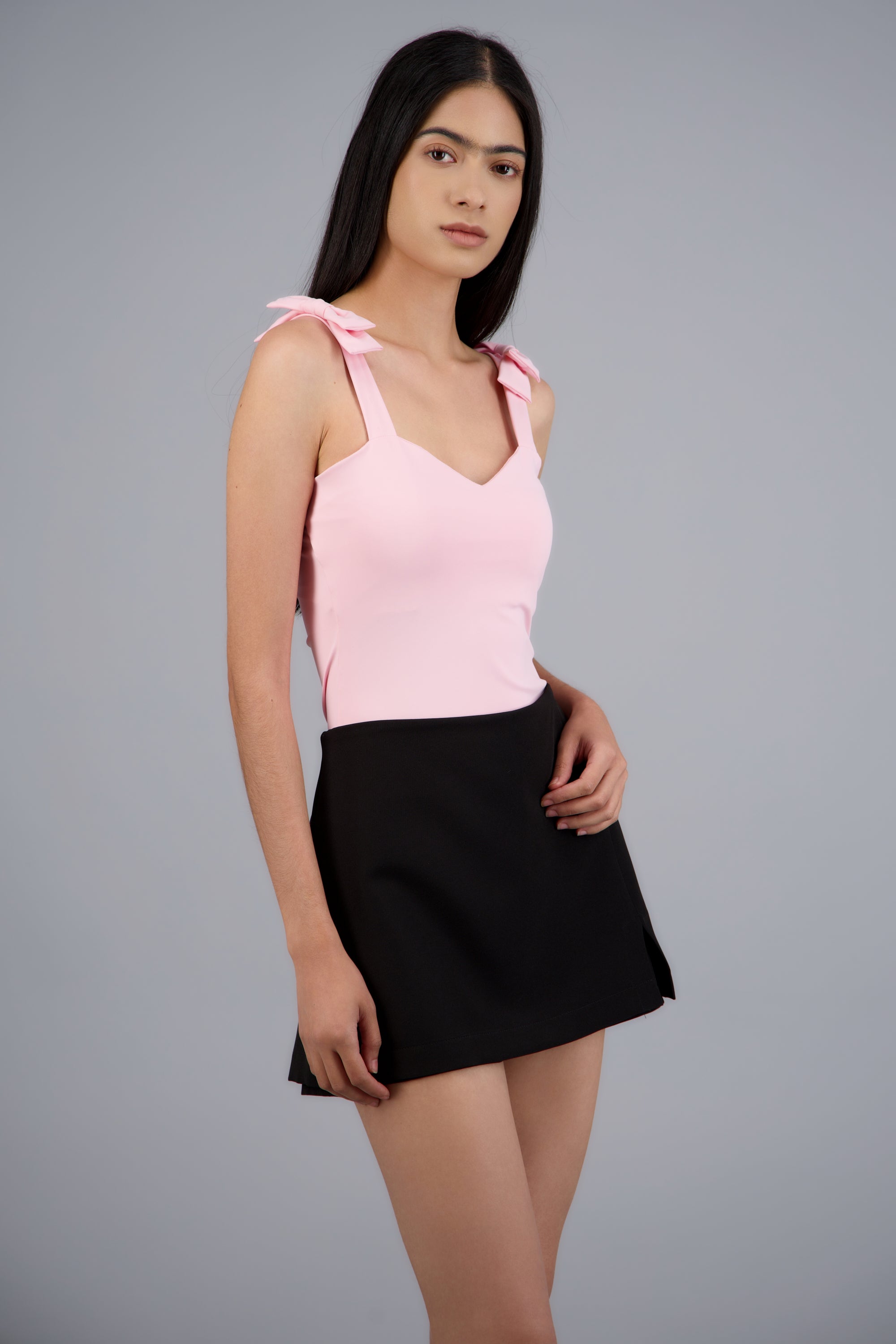 Bodysuit liso con tirante moños BLUSH