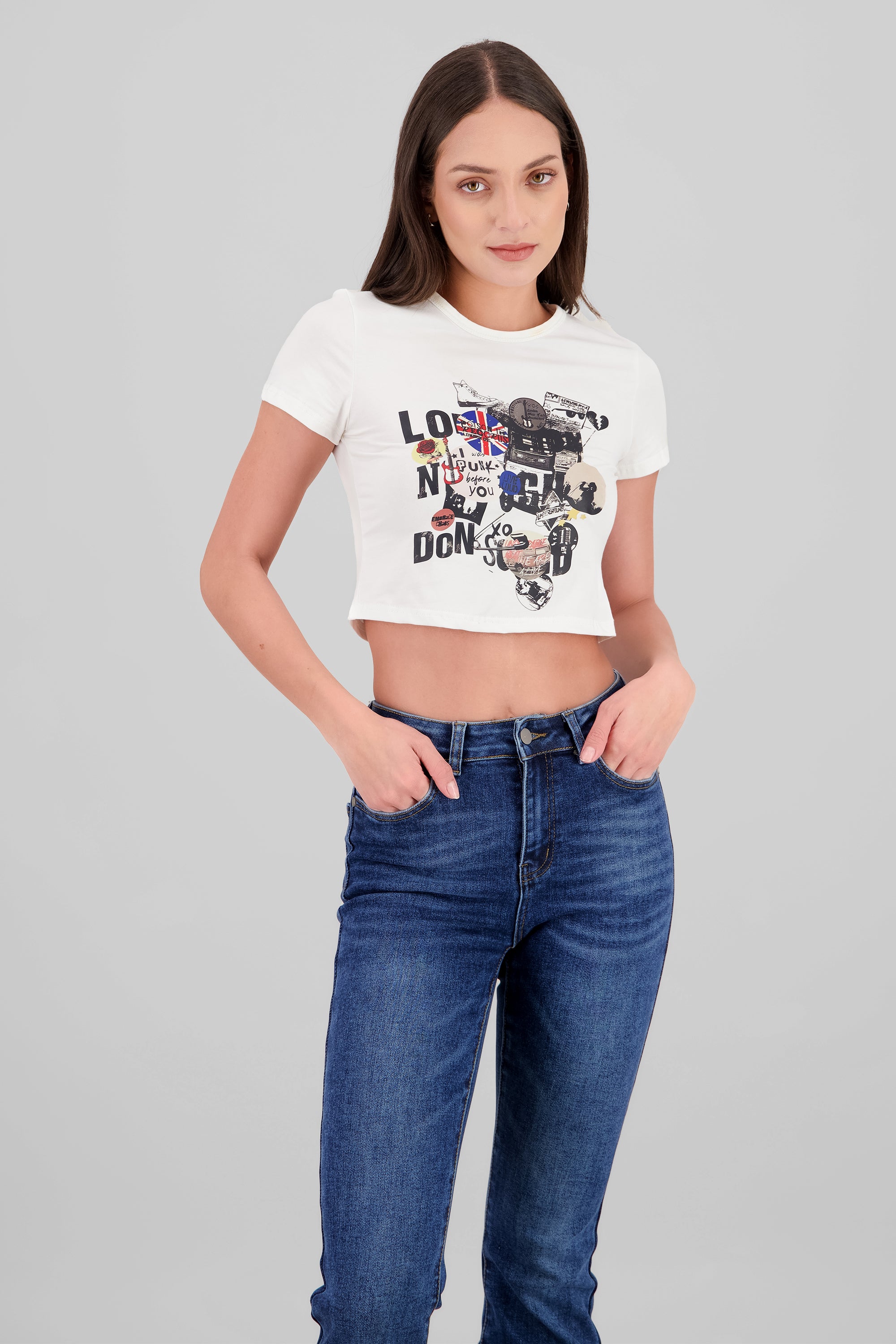 T-shirt con estampado punk y mini prints BLANCO COMBO