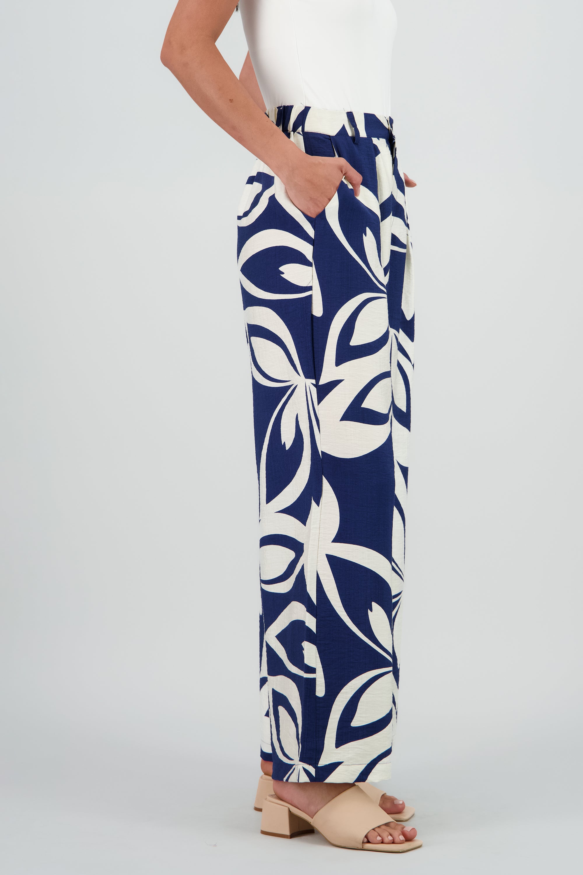 Pantalon estampado AZUL COMBO