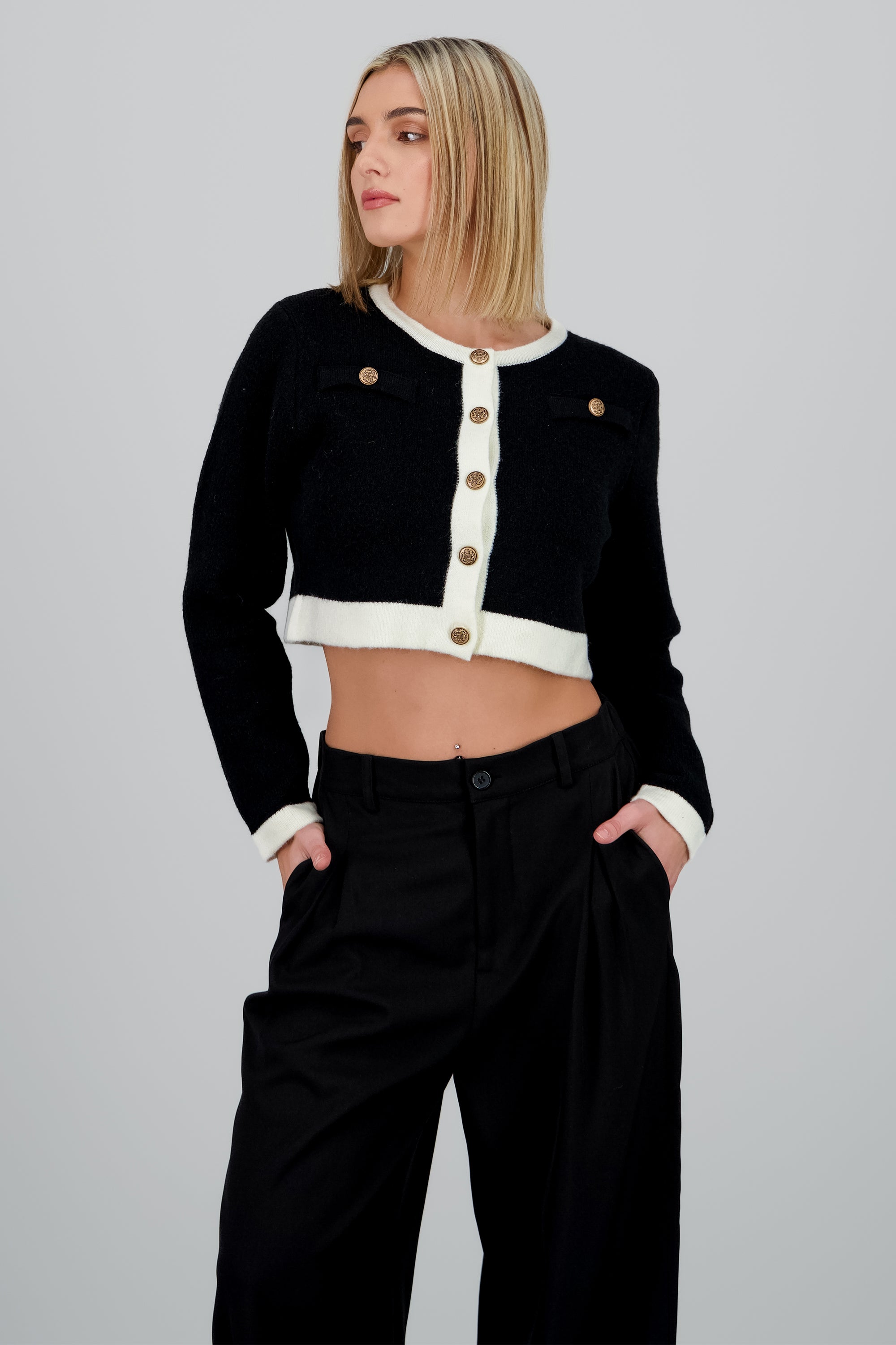 BLACK COMBO