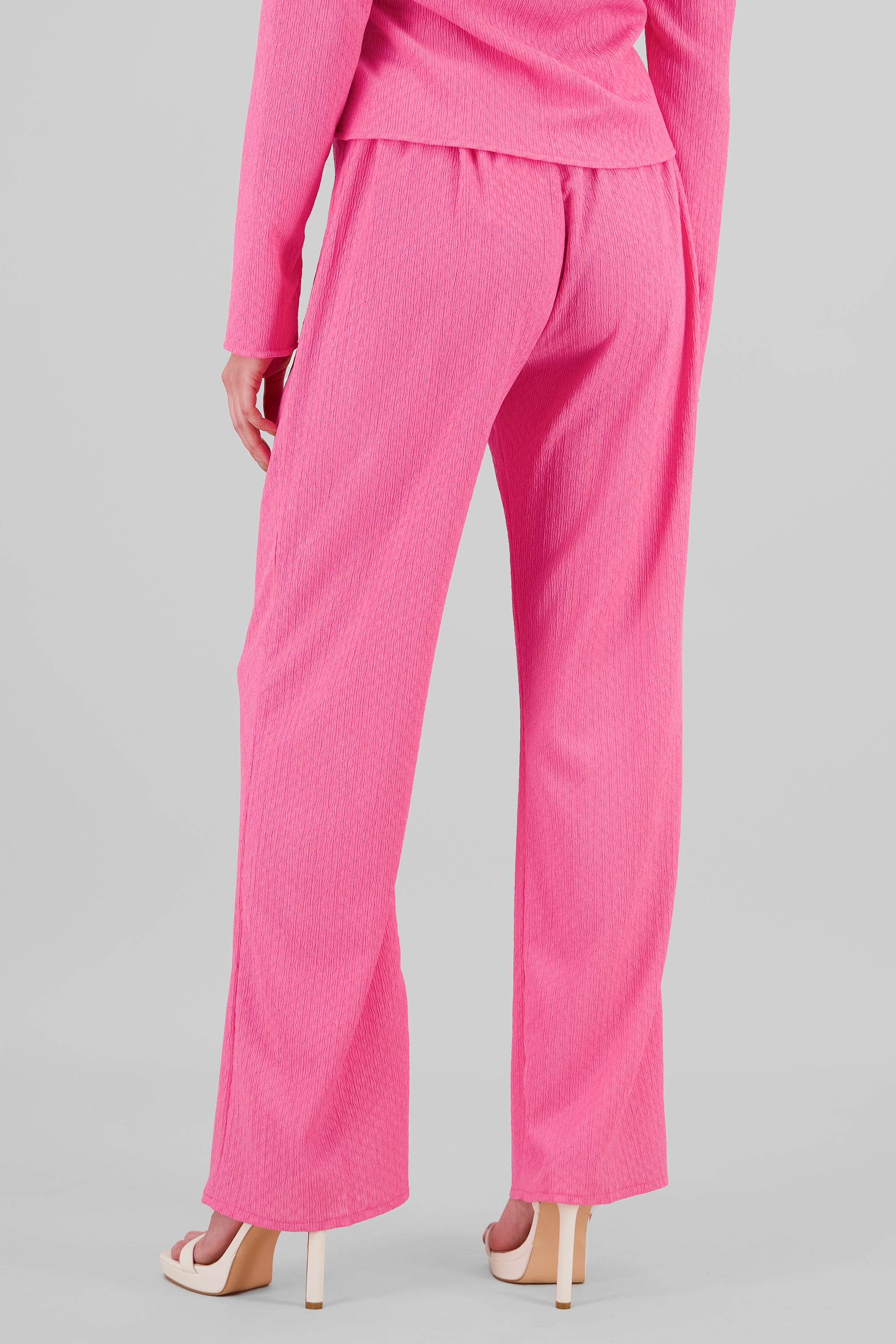 Pantalon con resorte textura ROSA