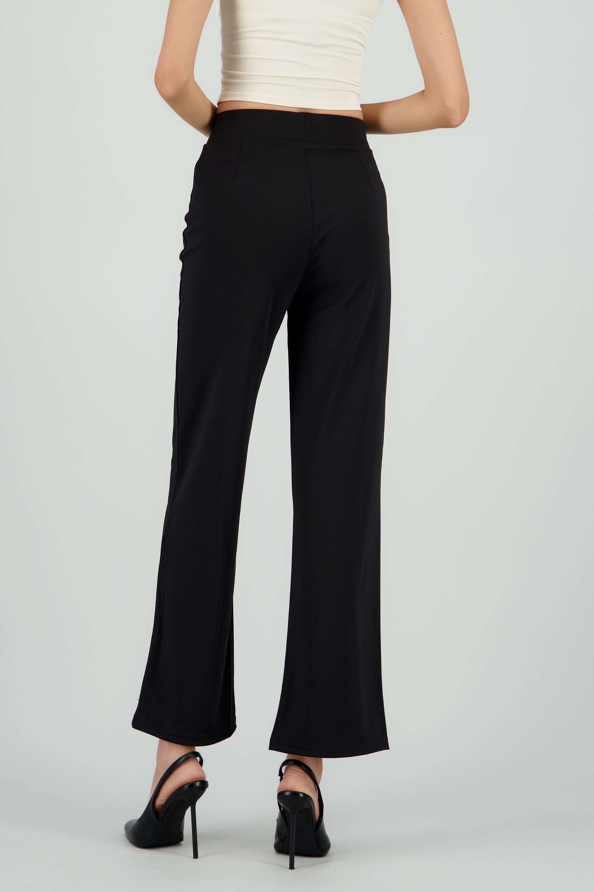 Pantalon recto costuras NEGRO