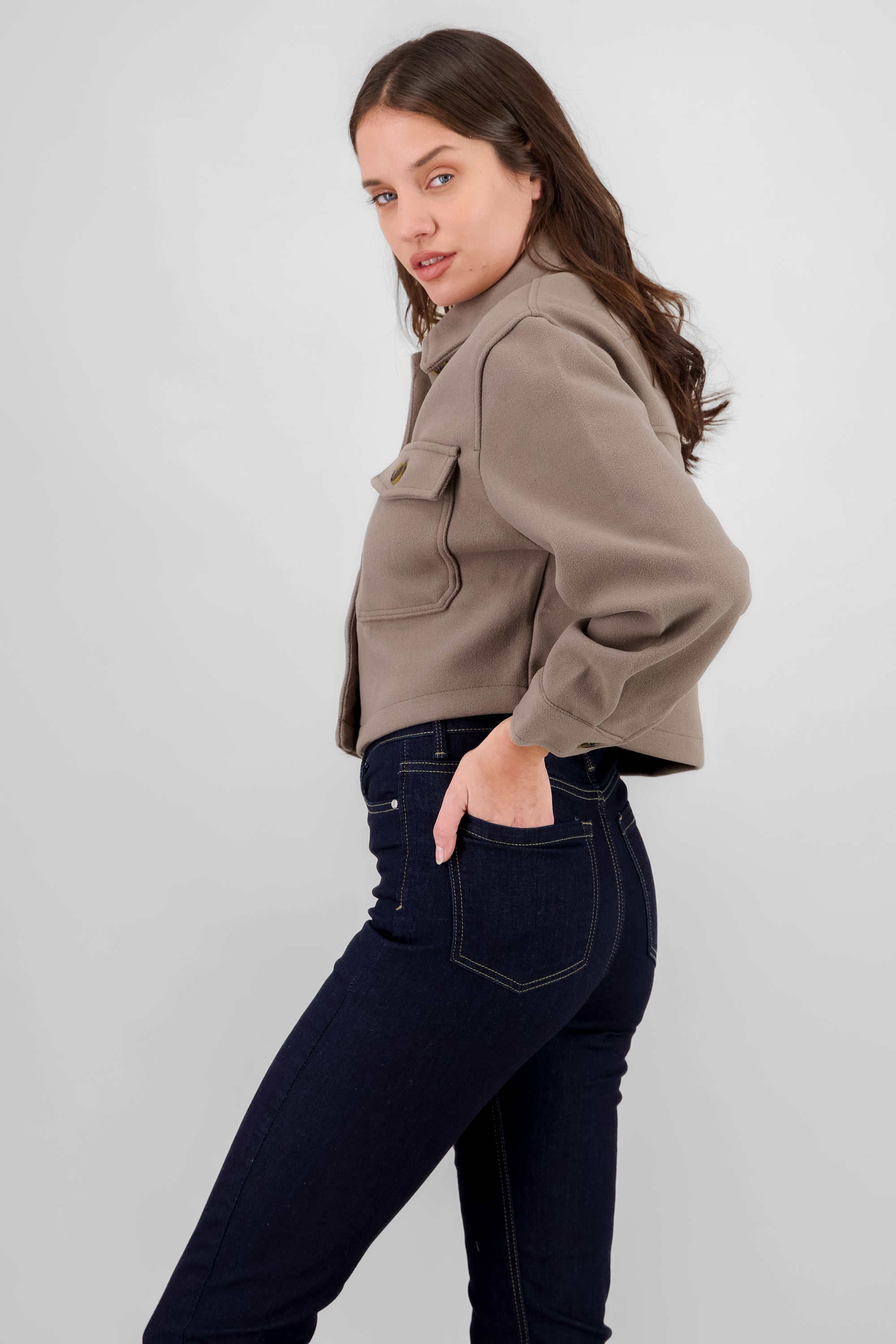 GRAY
