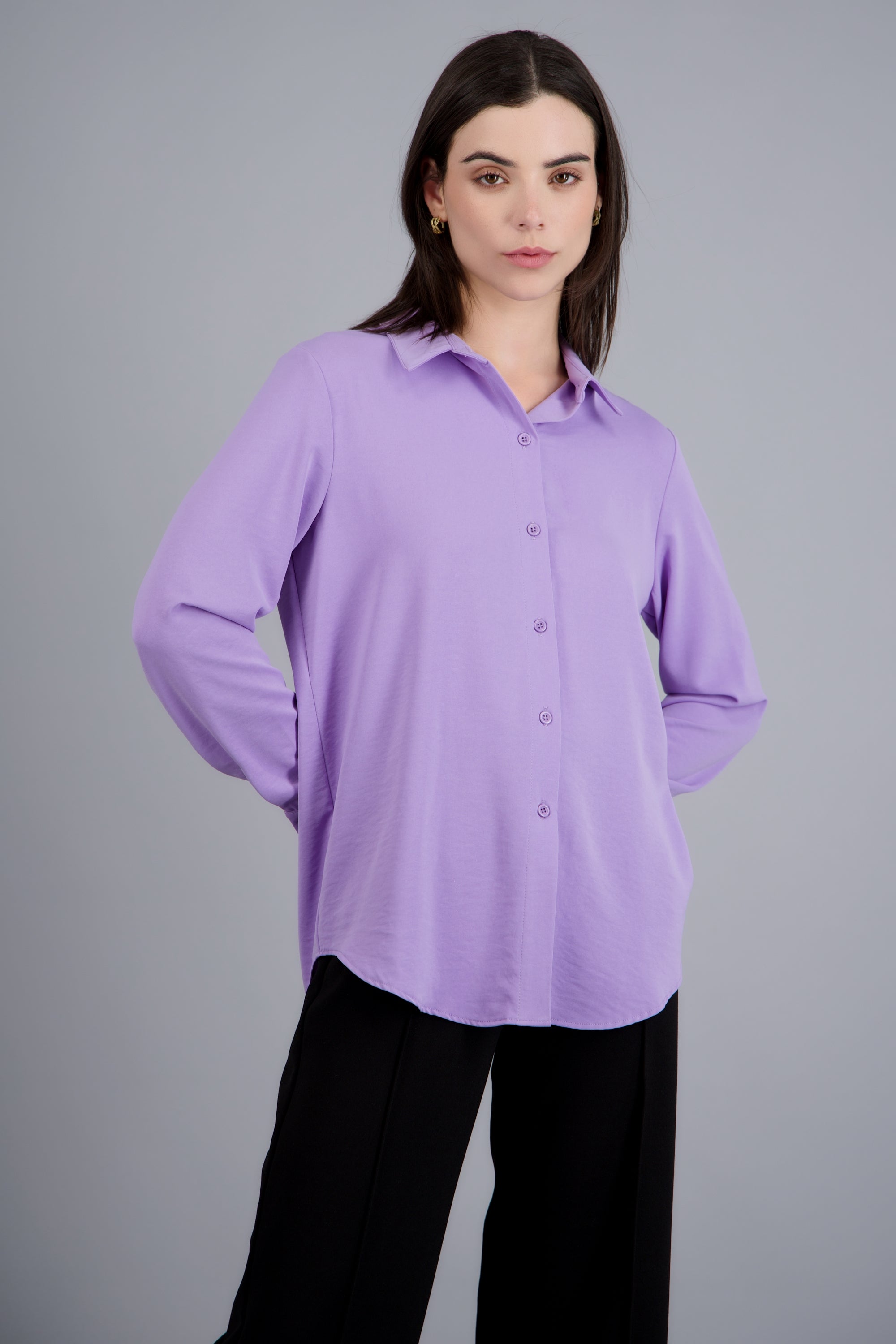 Camisa lisa manga larga botones LILA