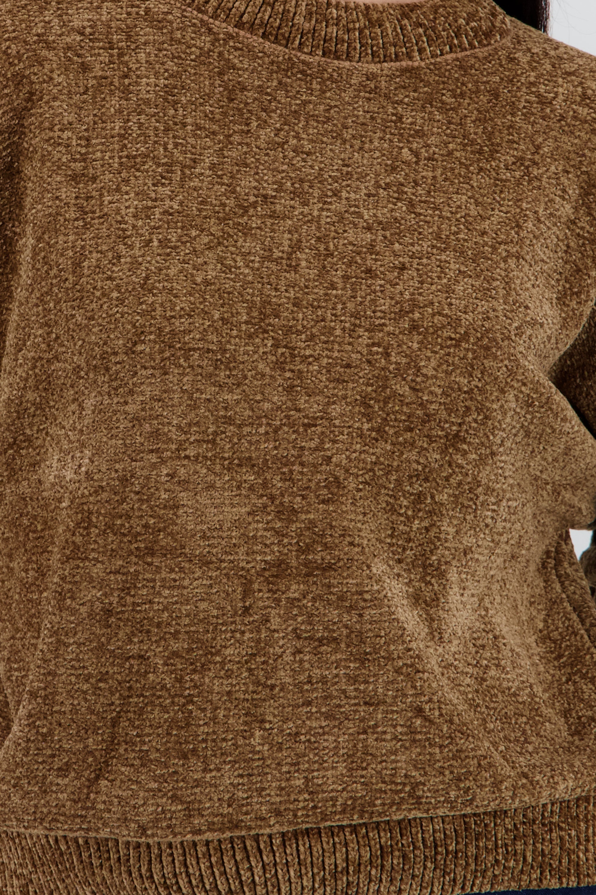 Sueter liso suave CHOCOLATE