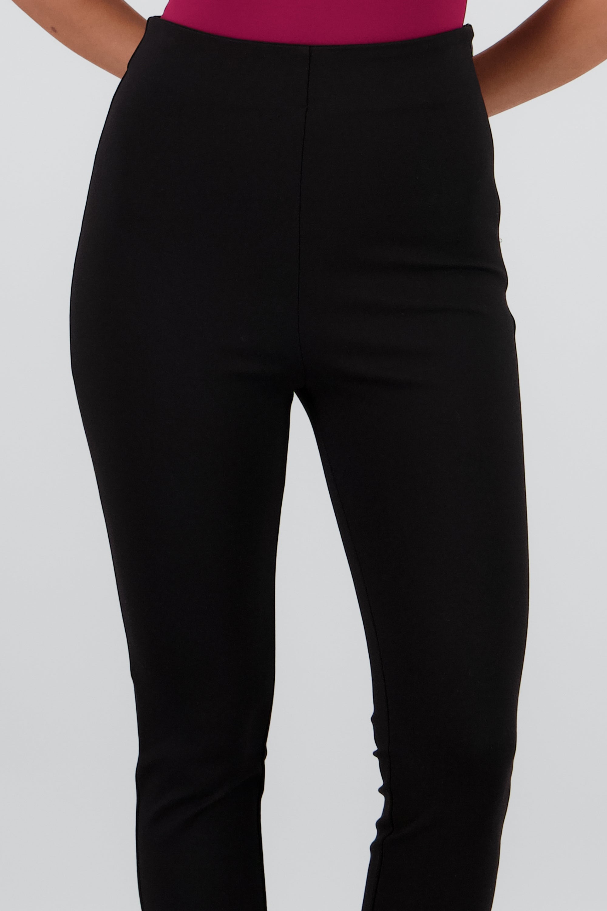 Leggings basicos lisos NEGRO