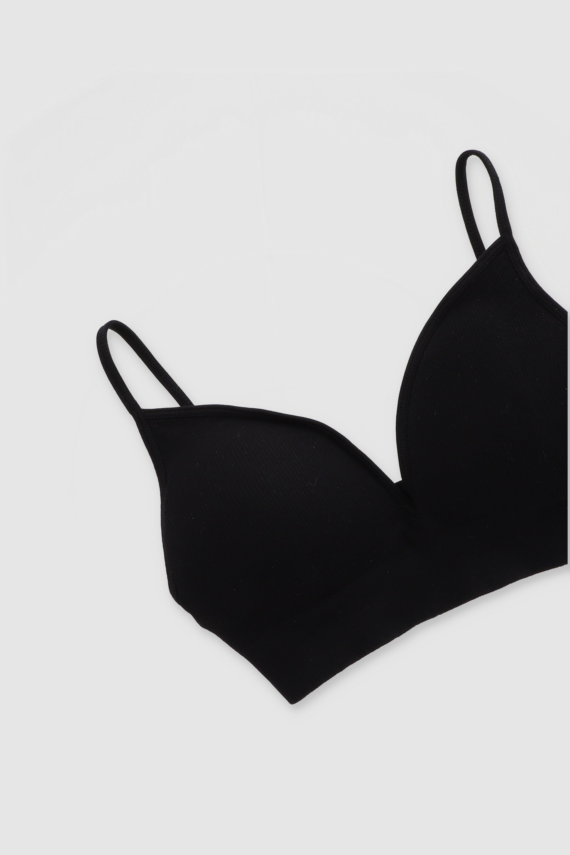 Bralette acanalado copas NEGRO