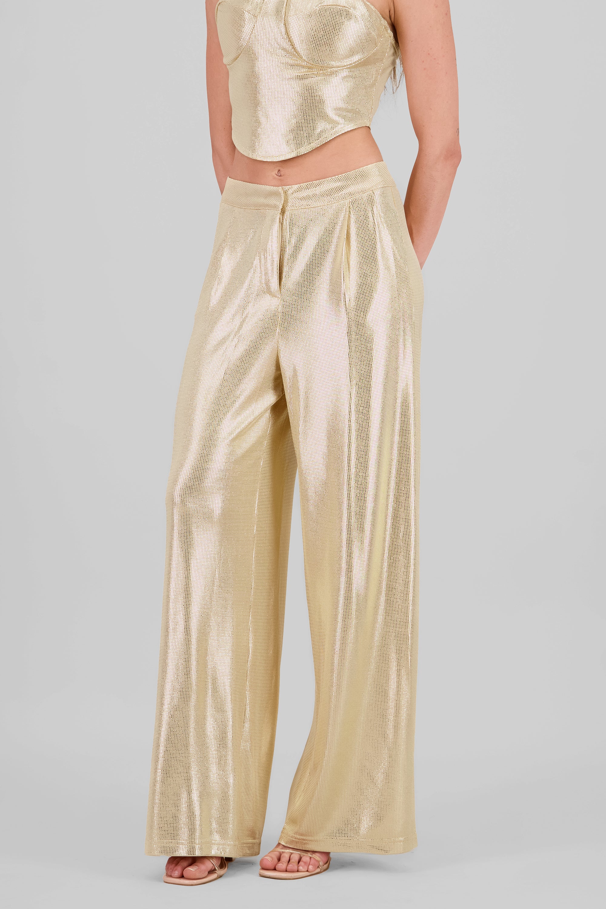 Pantalon wide leg fluido brillos ORO