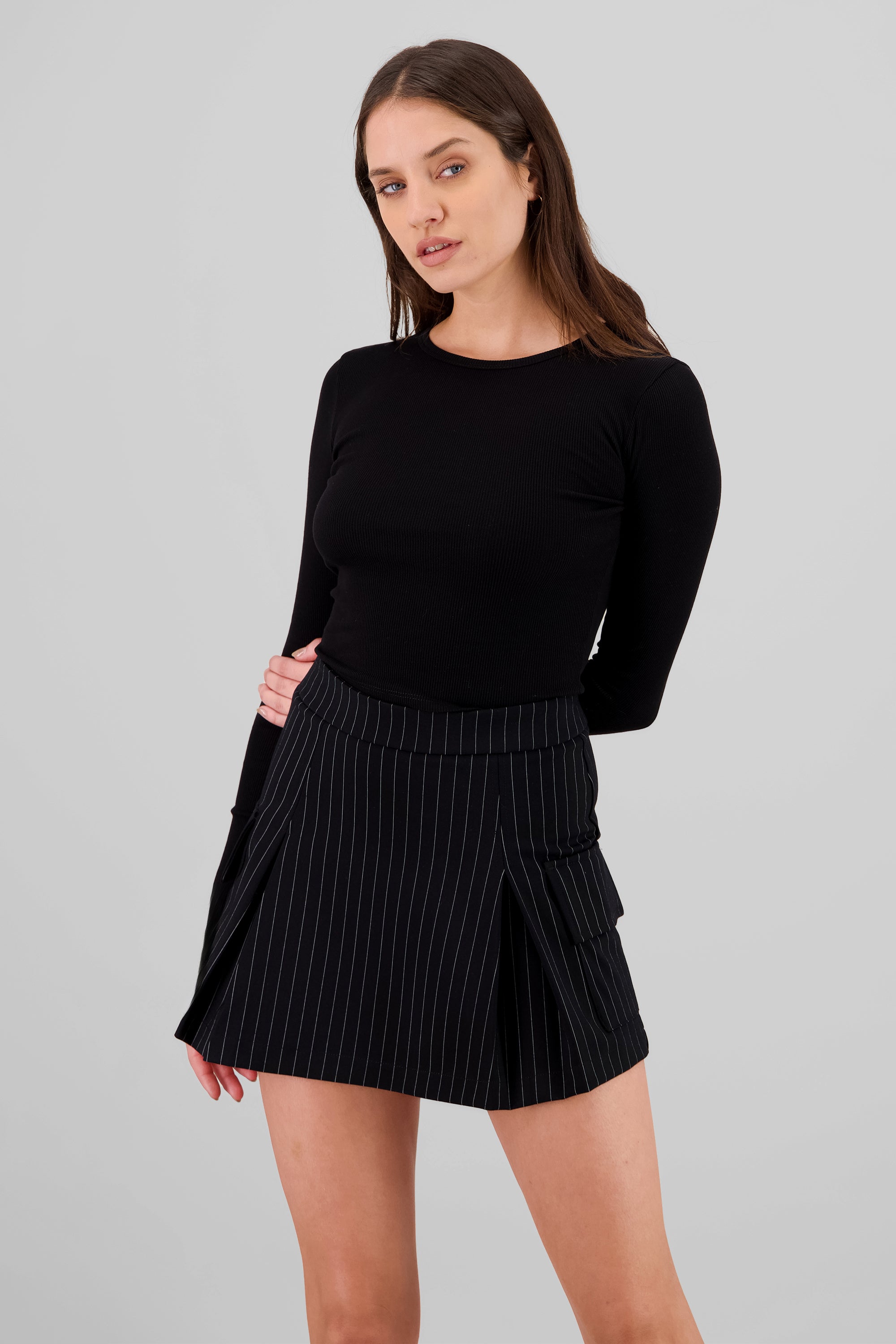 Top manga larga rib liso NEGRO