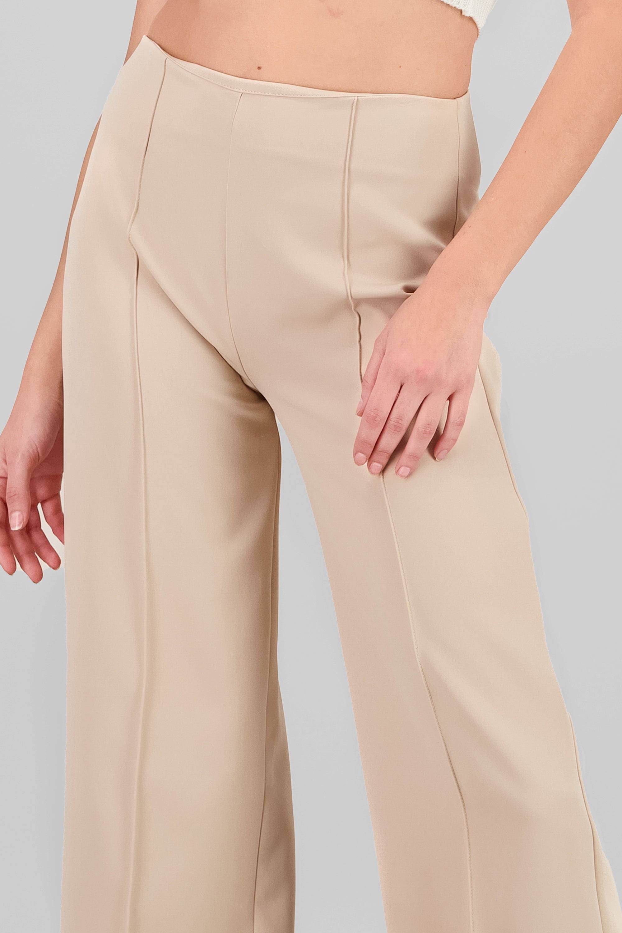 Pantalon wide leg detalle costura BEIGE