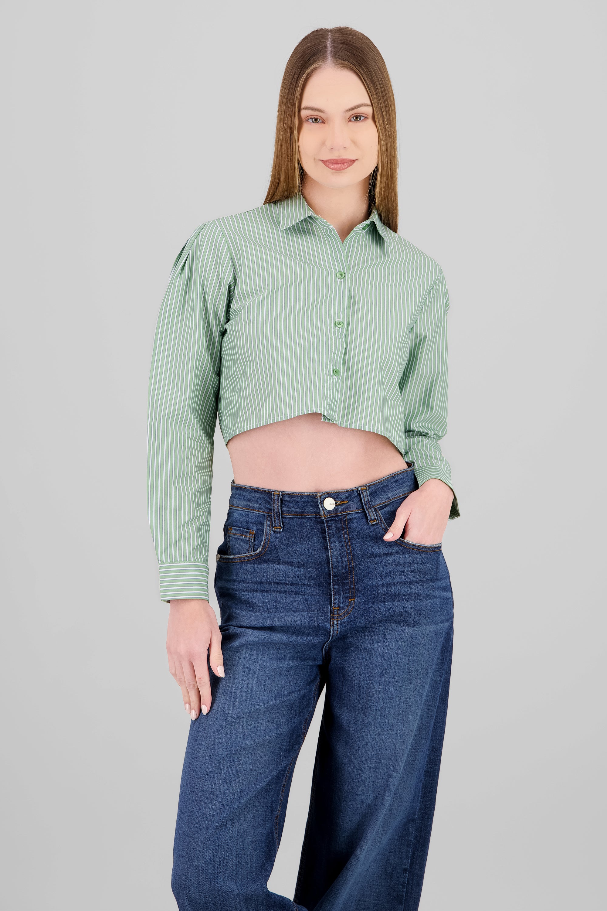 Camisa crop detalle botones manga larga VERDE COMBO