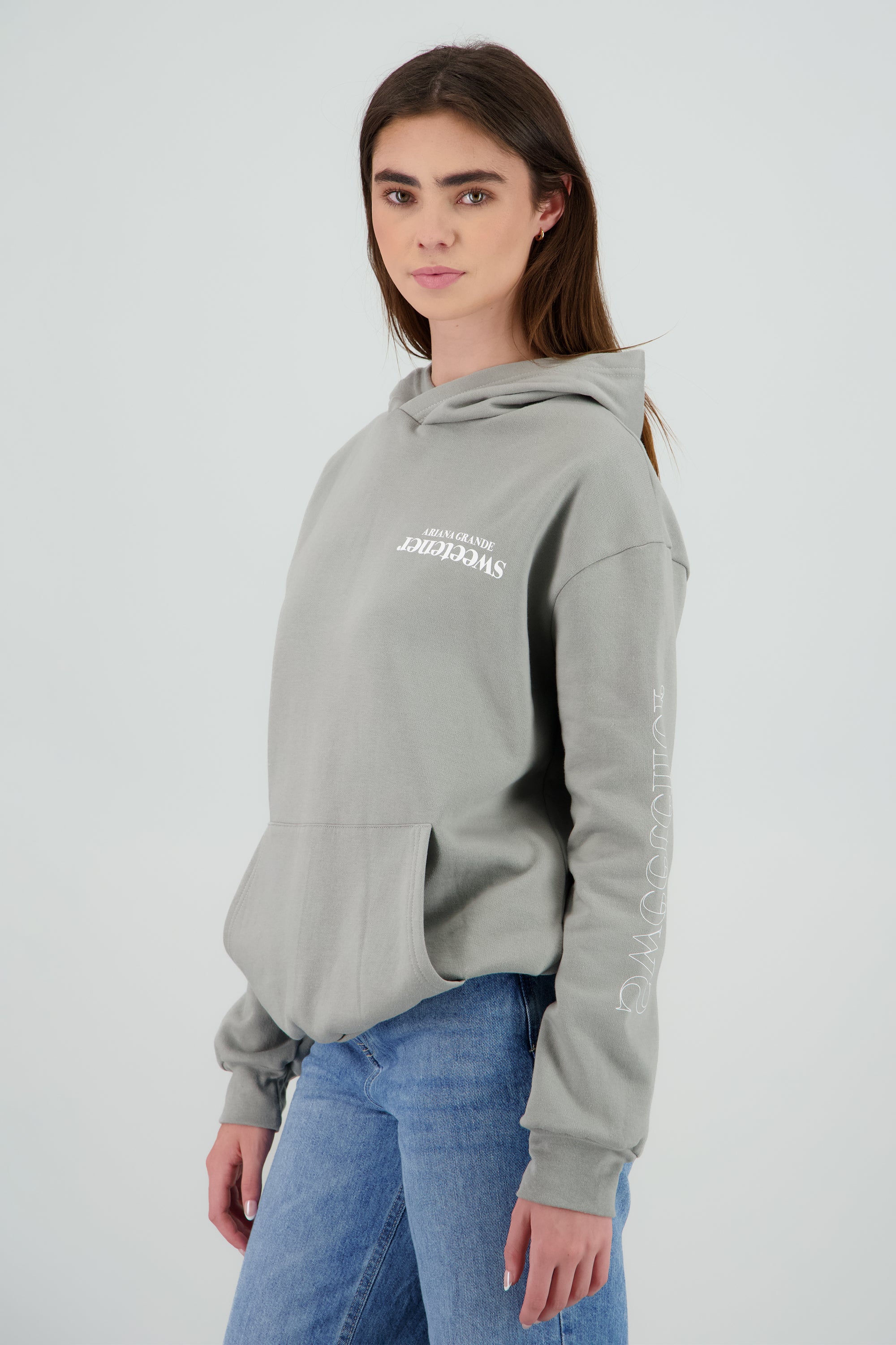Sudadera Ariana Grande estampado frente espalda GRIS