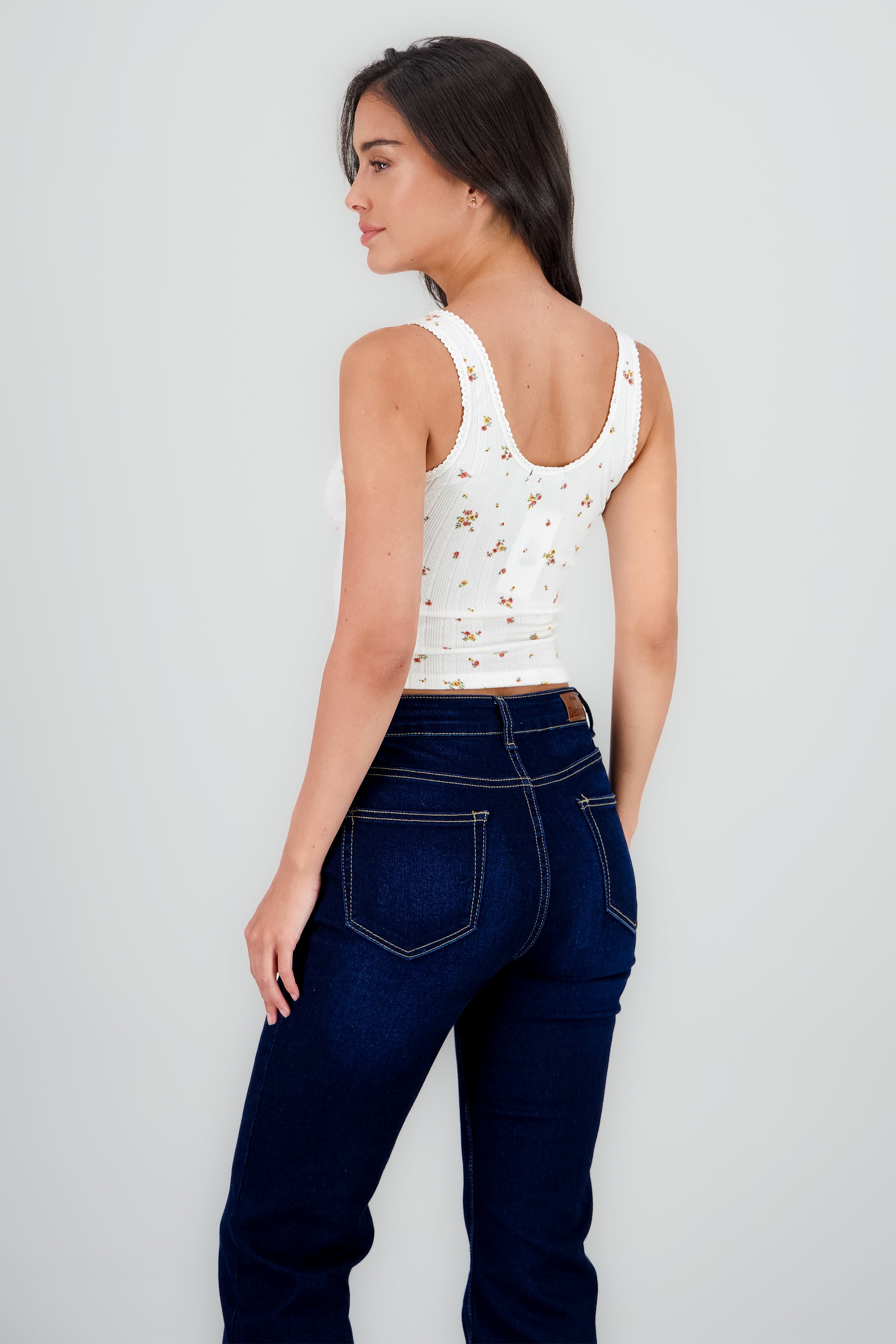 Top tejido bordado tirantes de flores HUESO COMBO