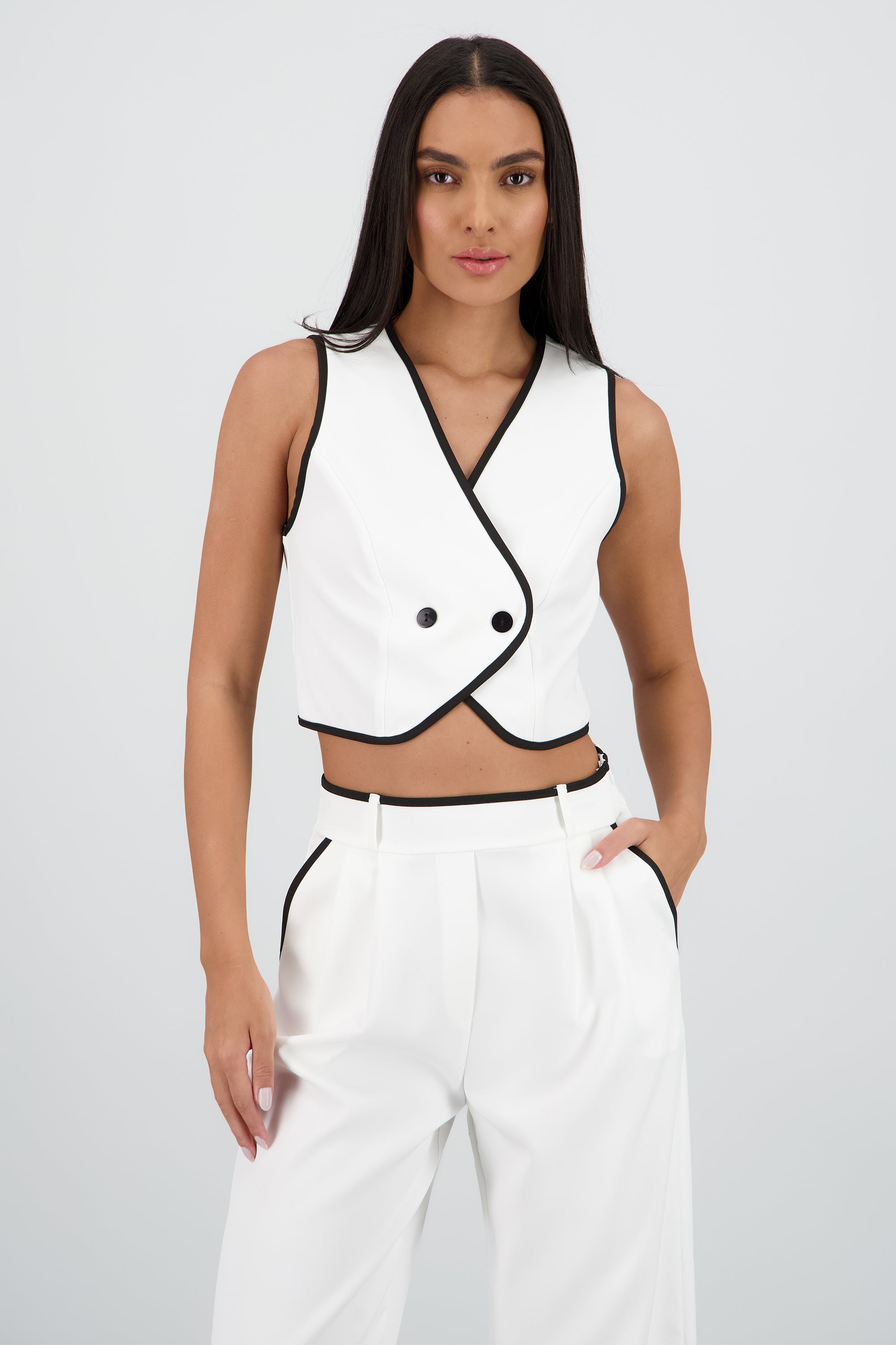 WHITE COMBO