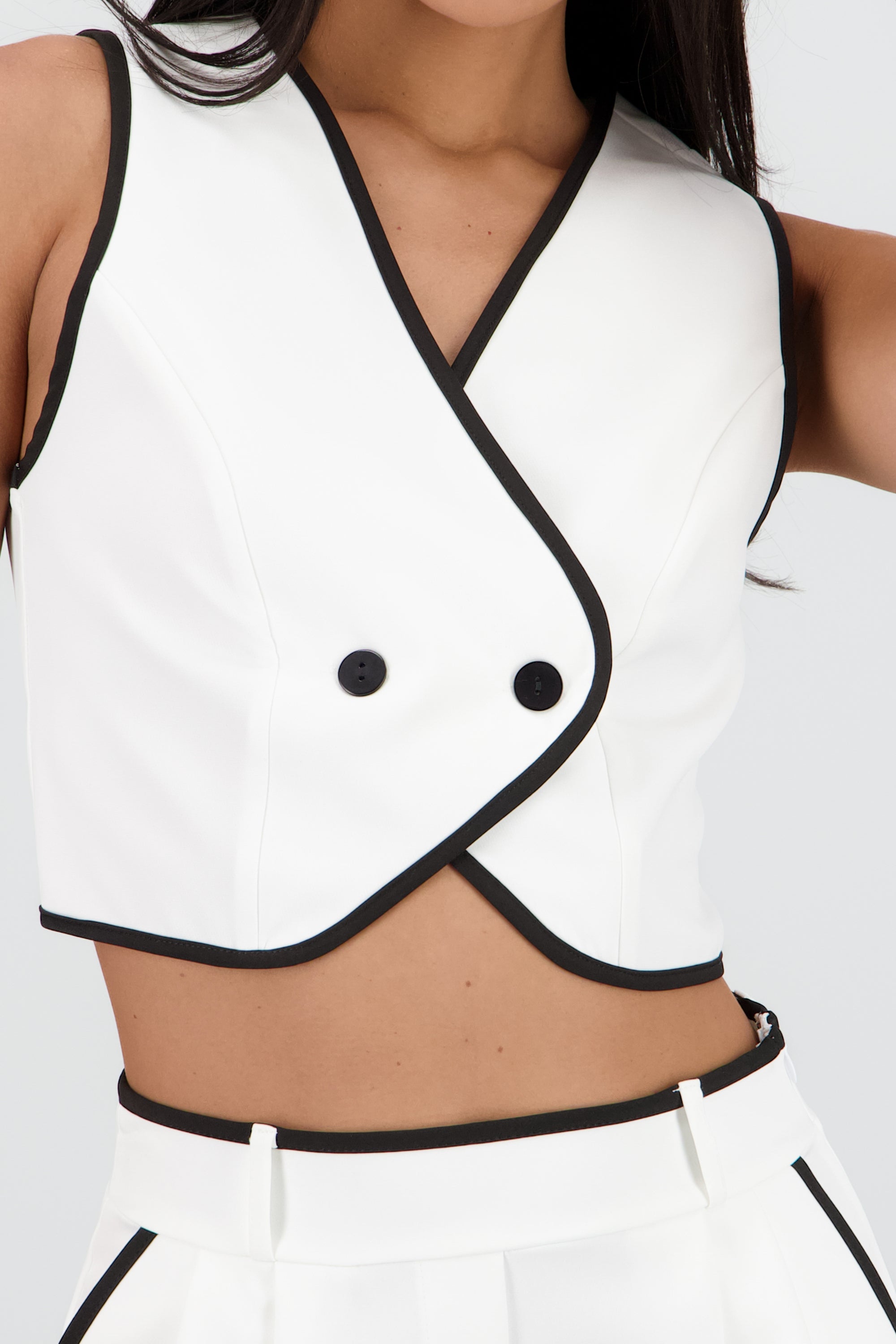 WHITE COMBO