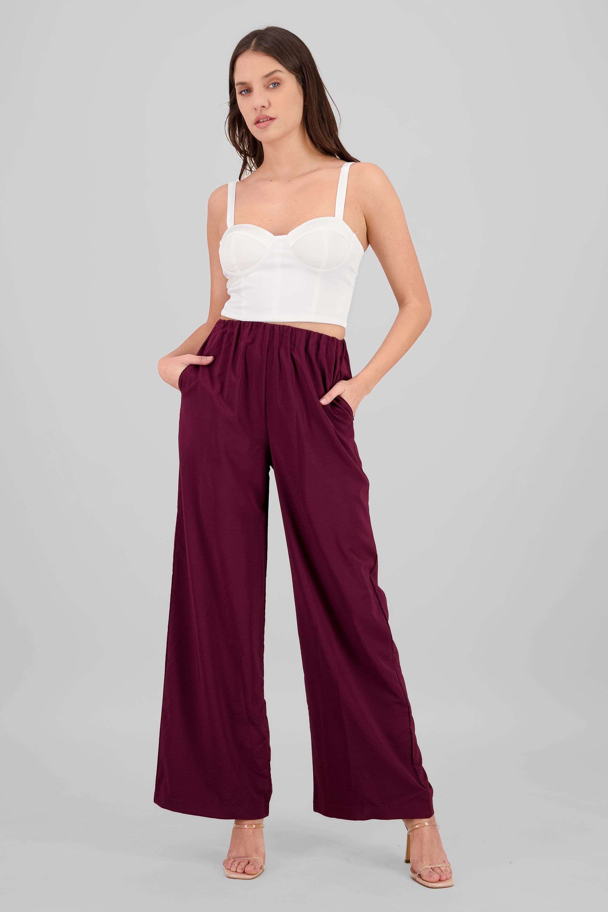 Pantalon amplio liso detalle resorte VINO