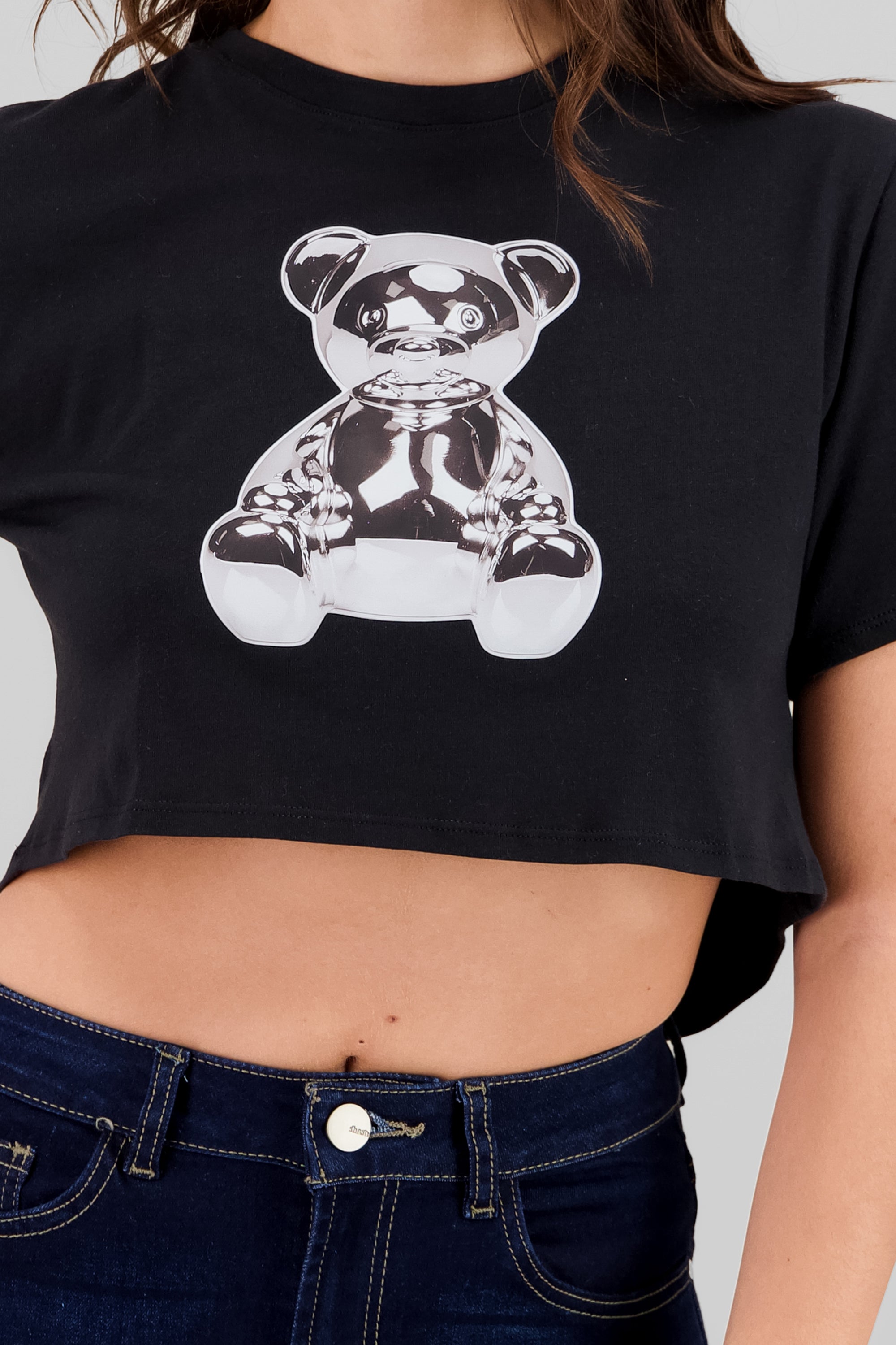 Playera corta oso metalico NEGRO