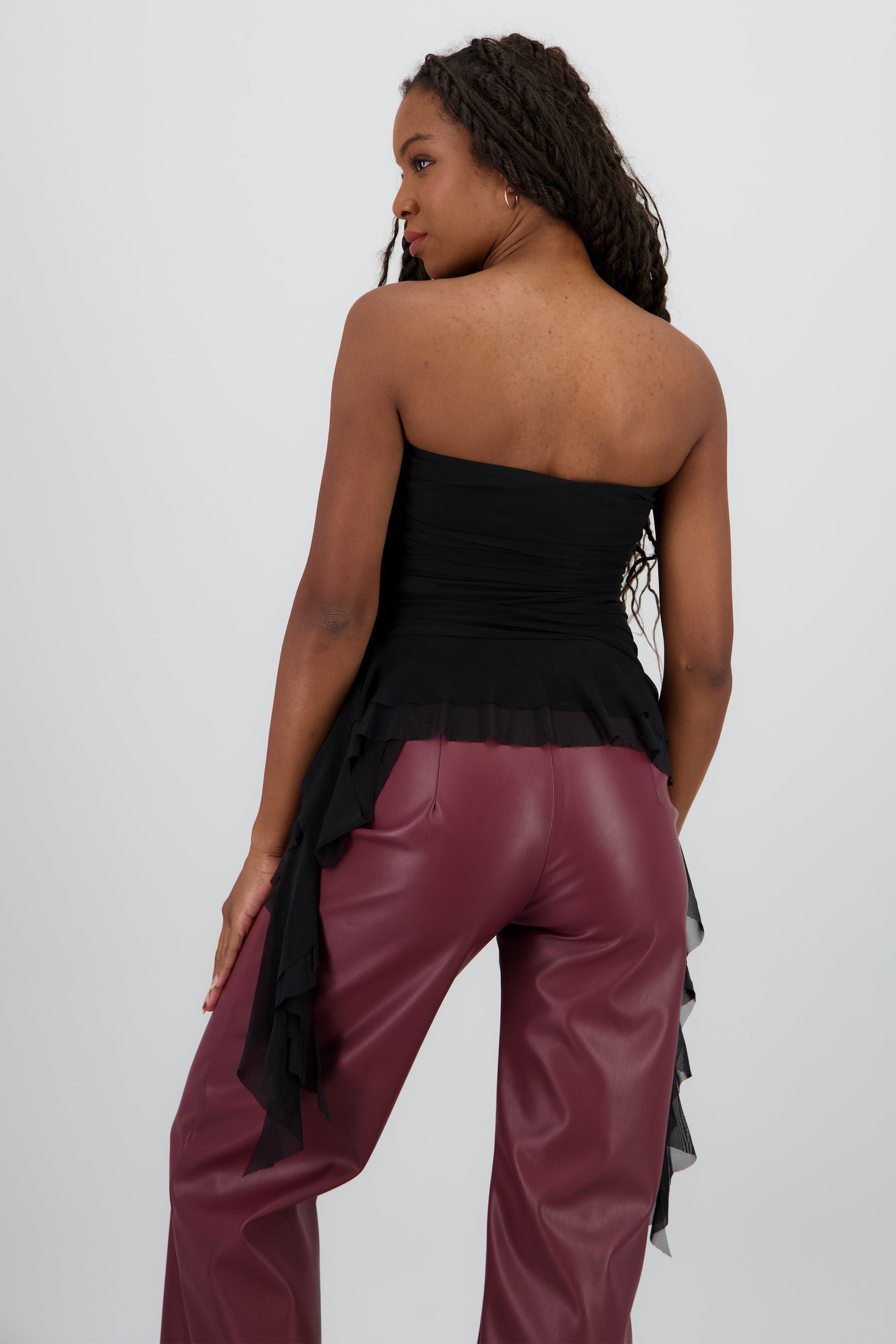 Top strapless drapeado con tiras NEGRO