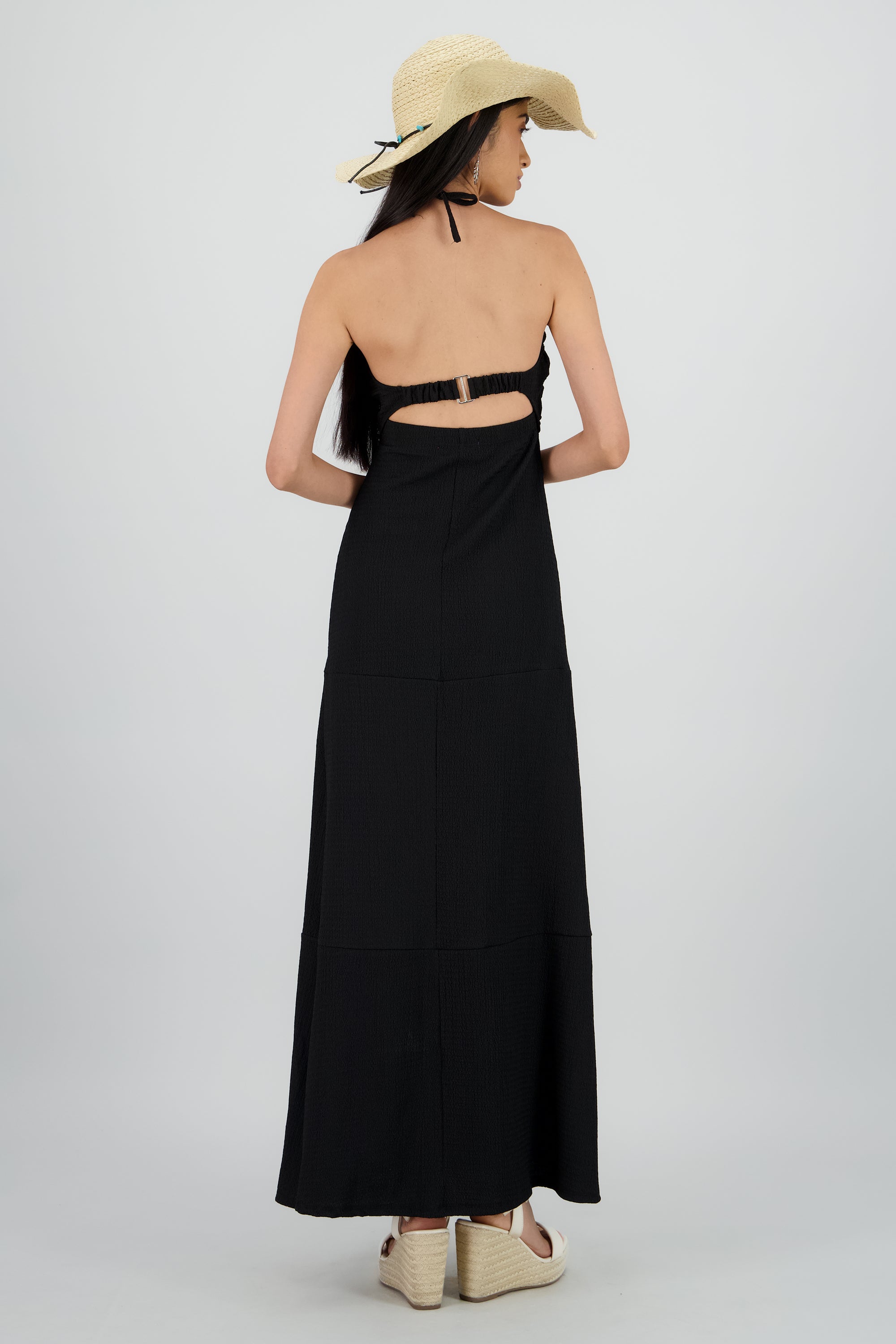 Vestido maxi halter textura cutout NEGRO