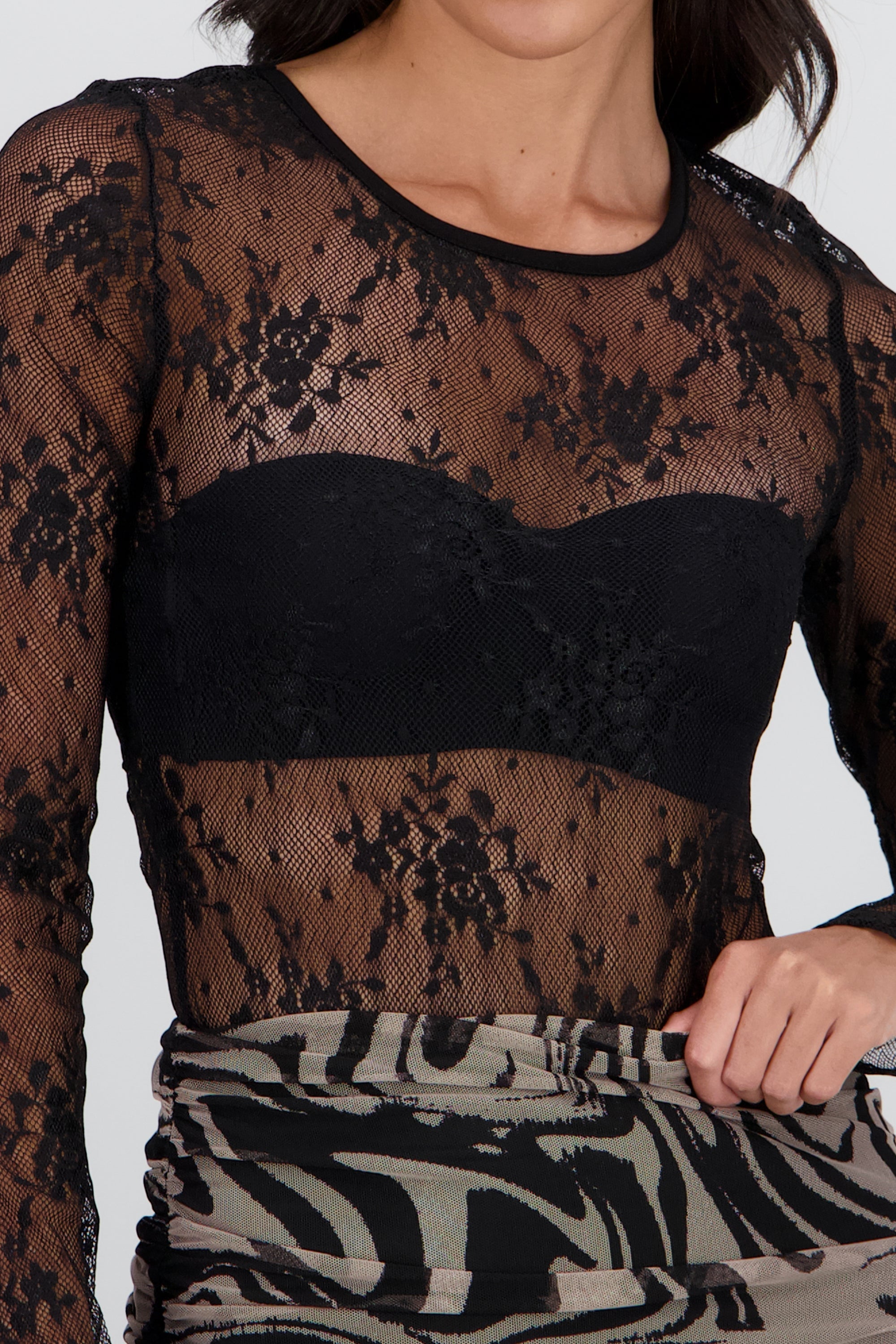 Bodysuit encaje con manga larga NEGRO