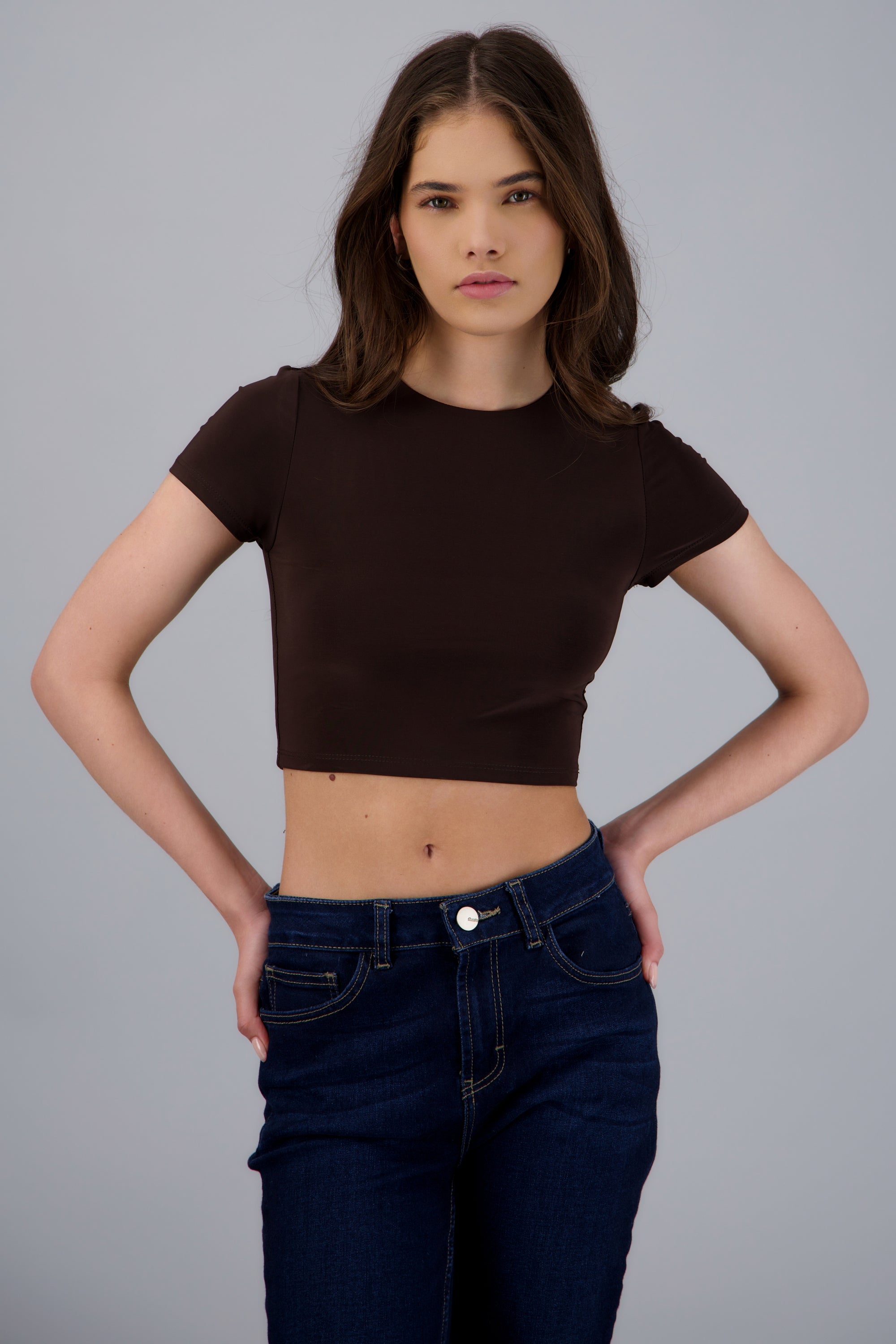 Top crop doble tela manga corta CAFE OBSCURO
