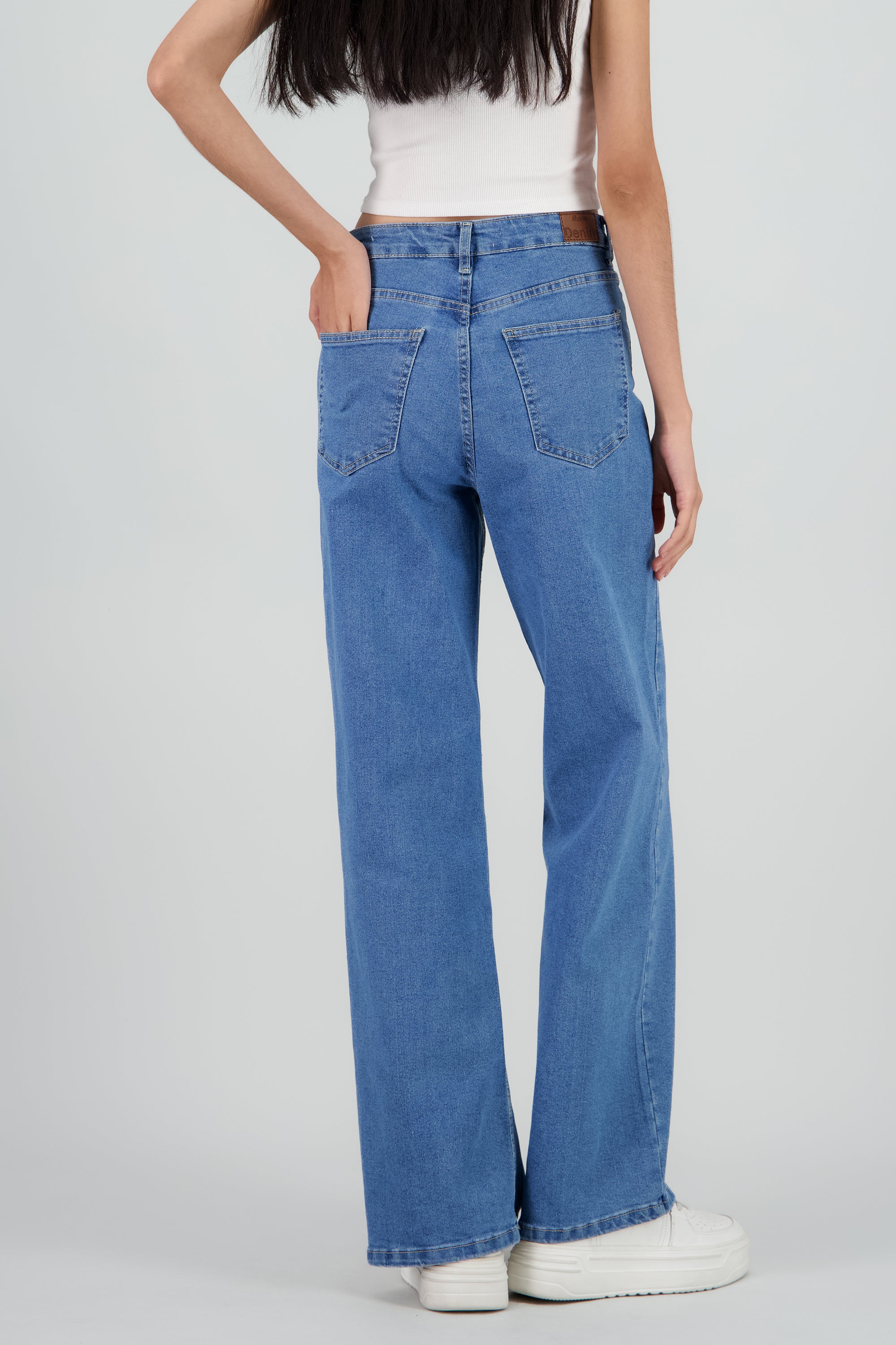 Jeans wide leg amplios BLEACHED