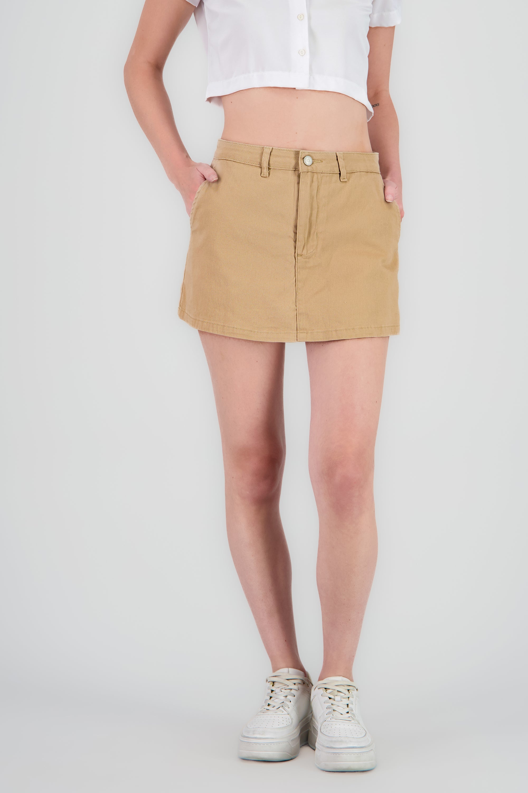KHAKI