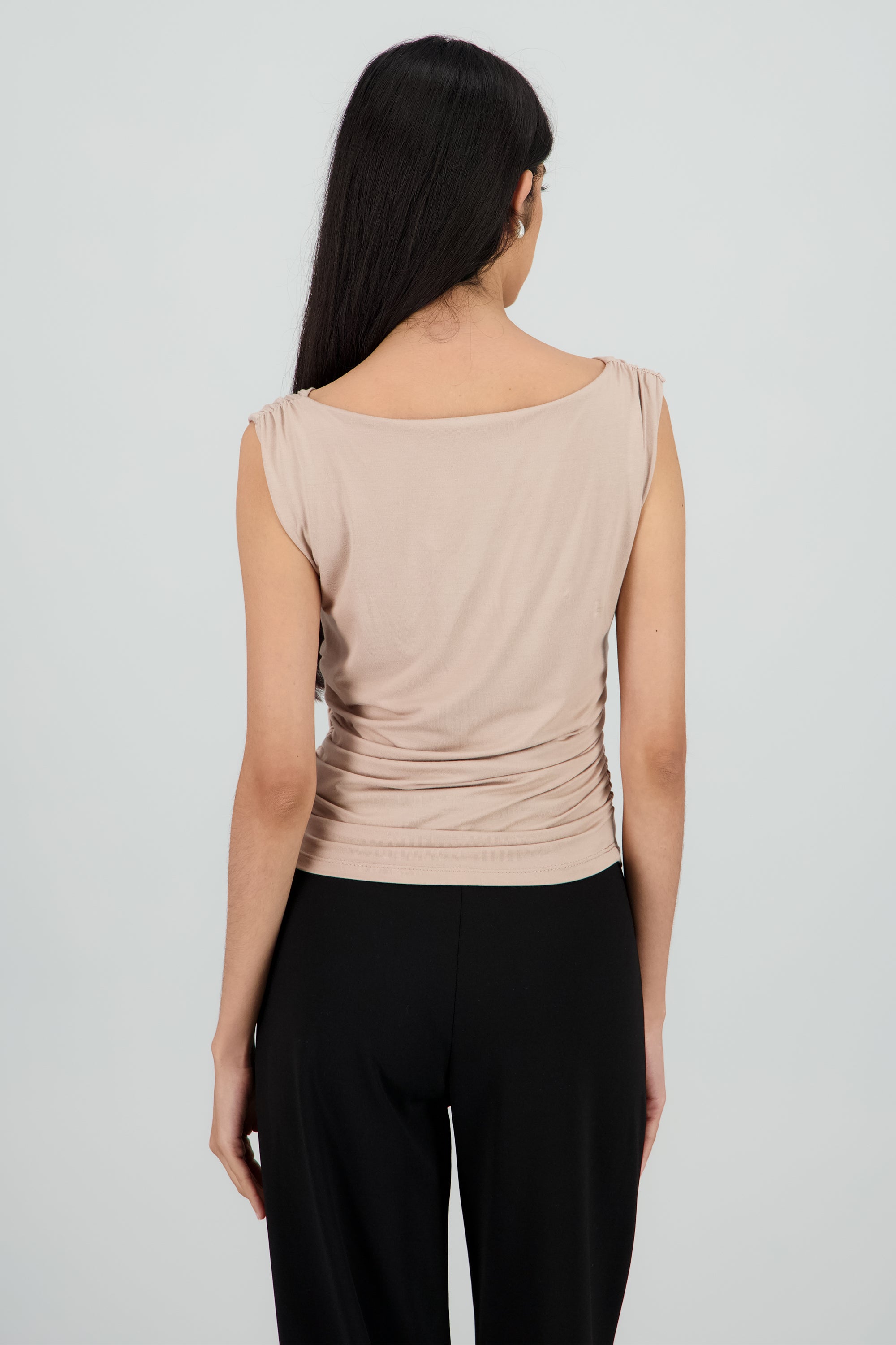 Top drapeado escote cascada TAUPE