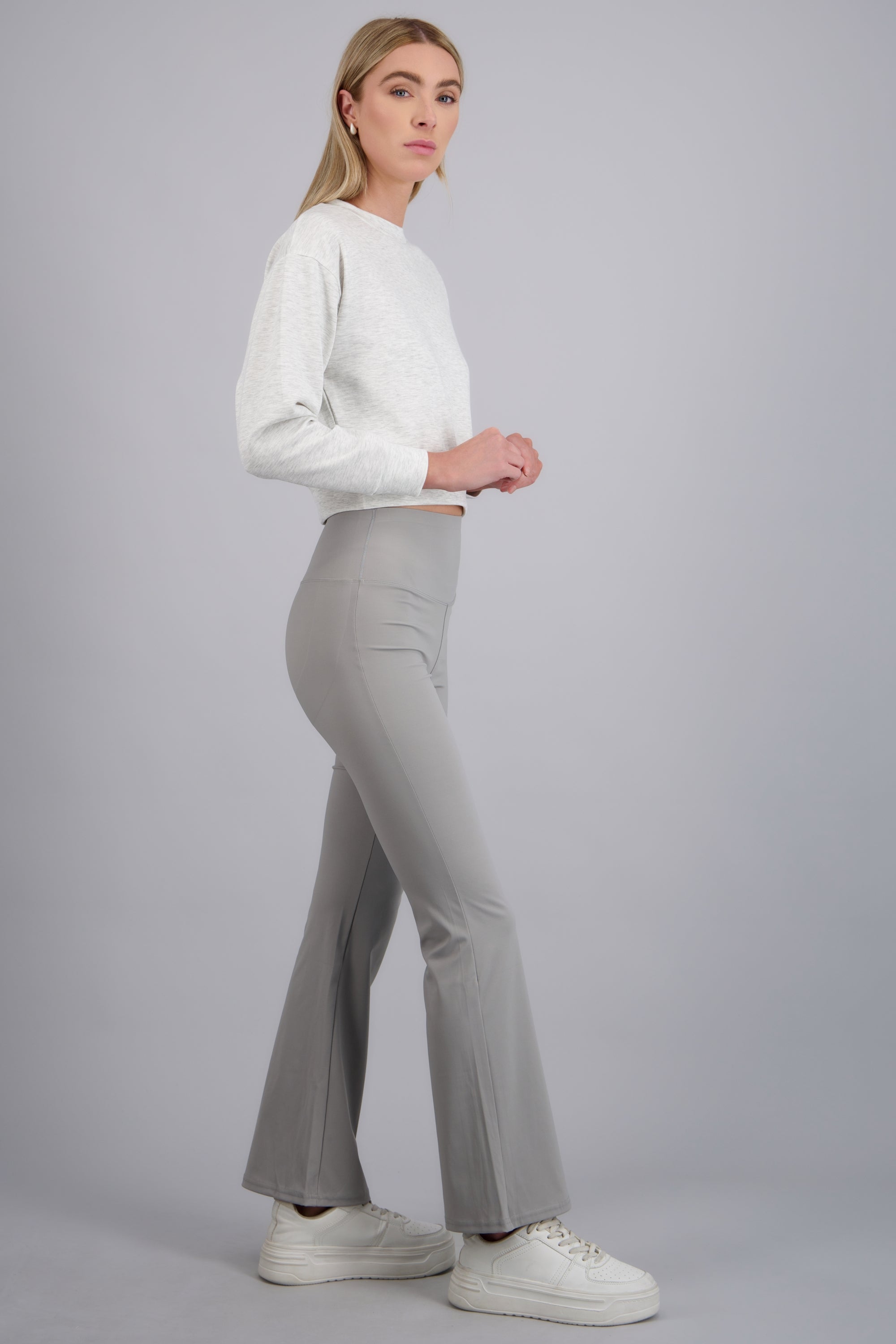 Leggings flare lisos GRIS