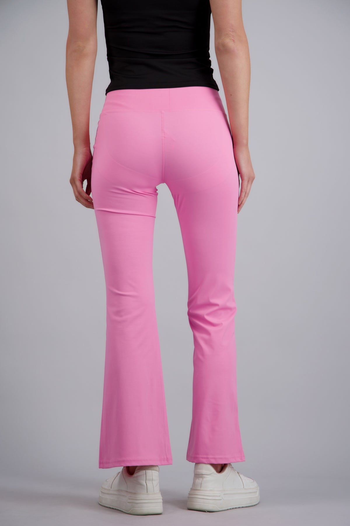 BRIGHT PINK