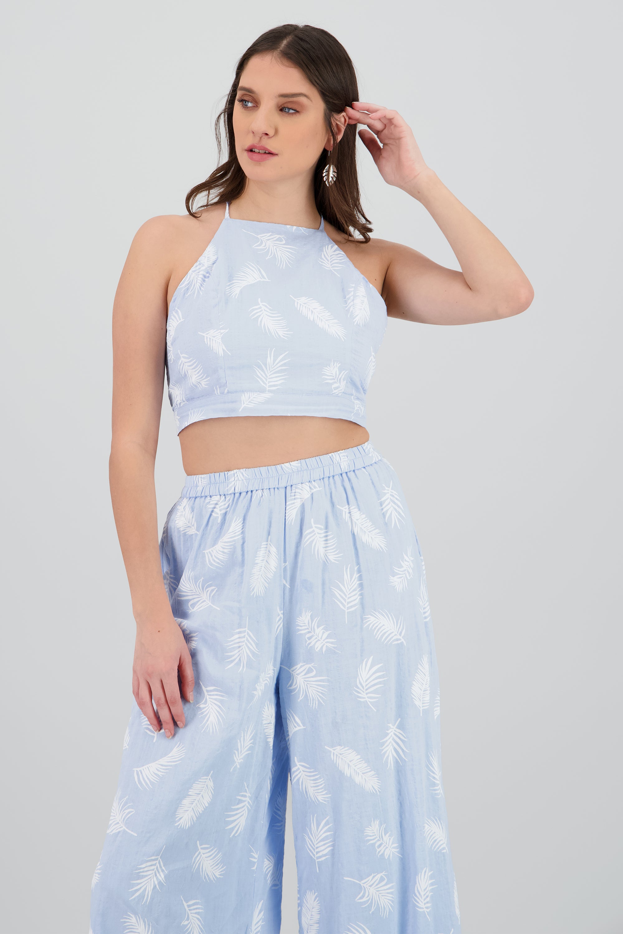 Top halter estampado tropical AZUL CIELO