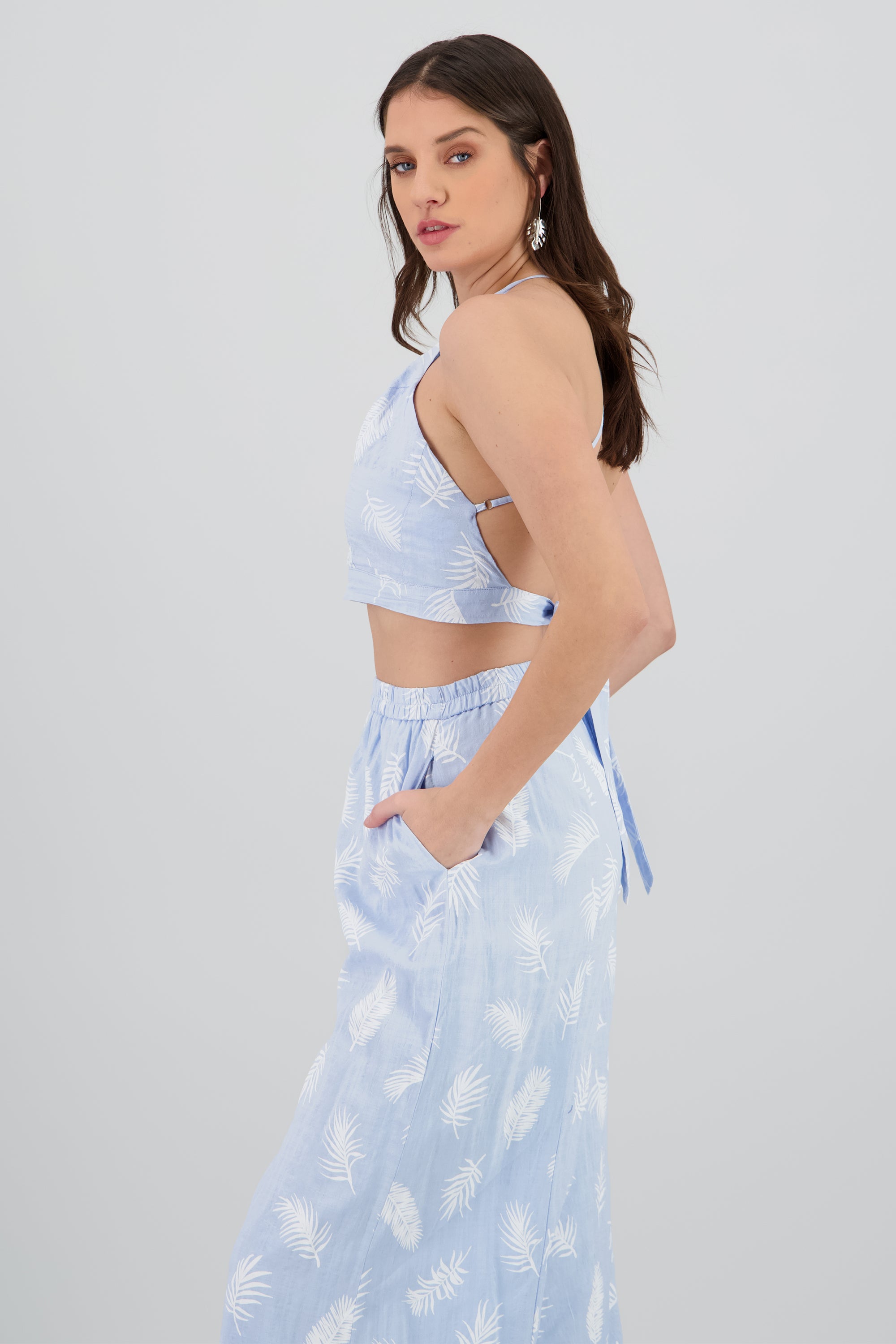 Top halter estampado tropical AZUL CIELO