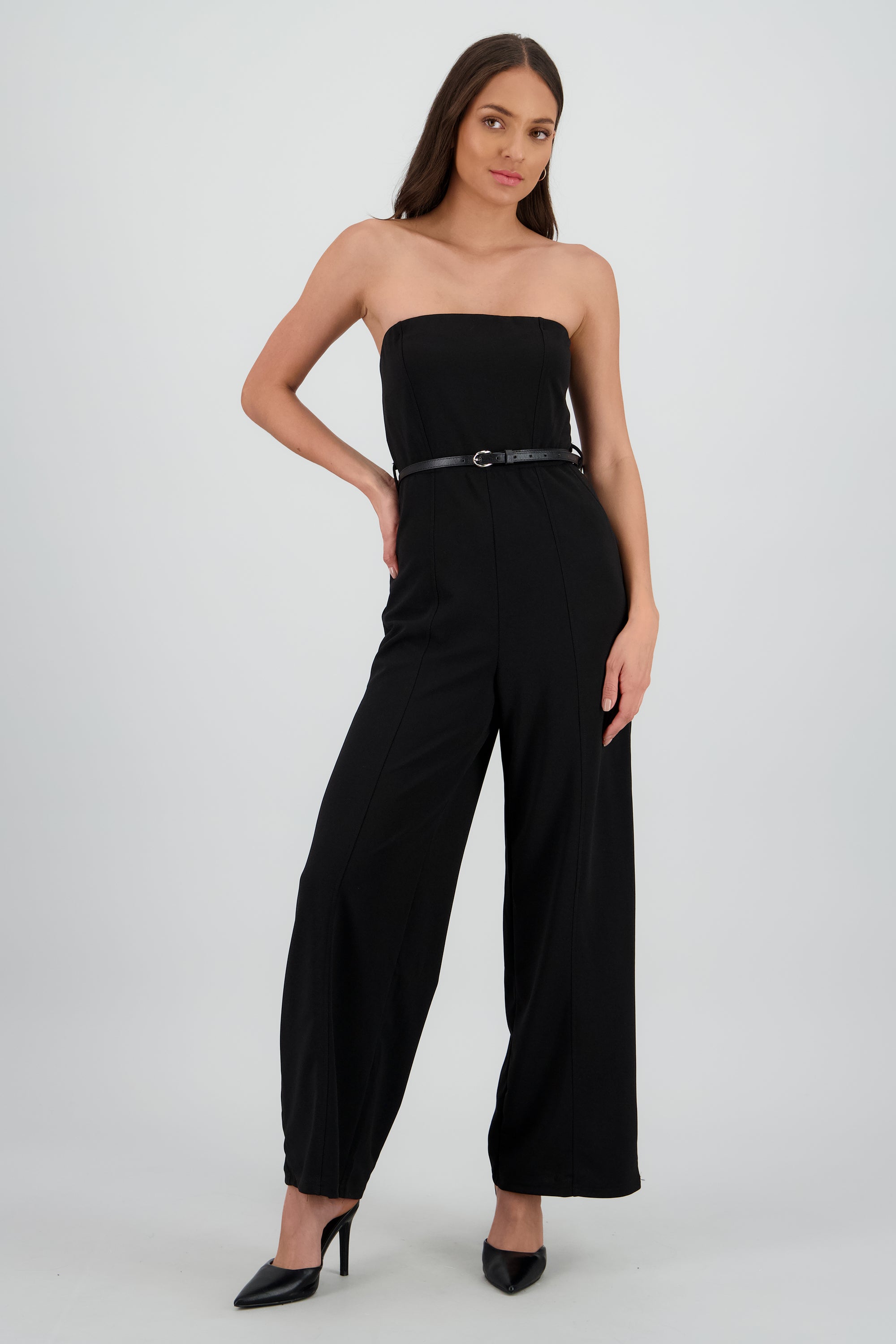 Jumpsuit liso con cinturon NEGRO