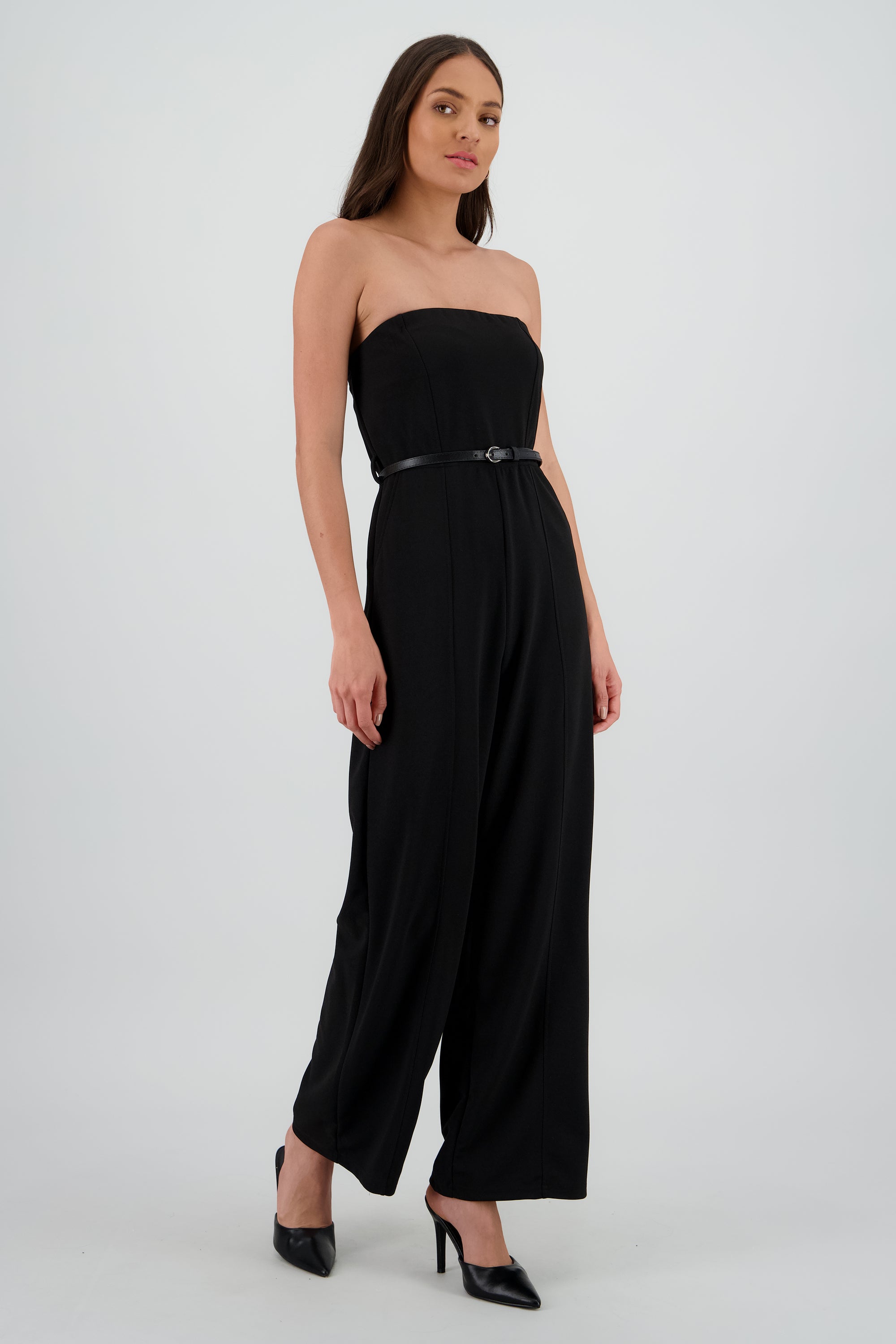 Jumpsuit liso con cinturon NEGRO