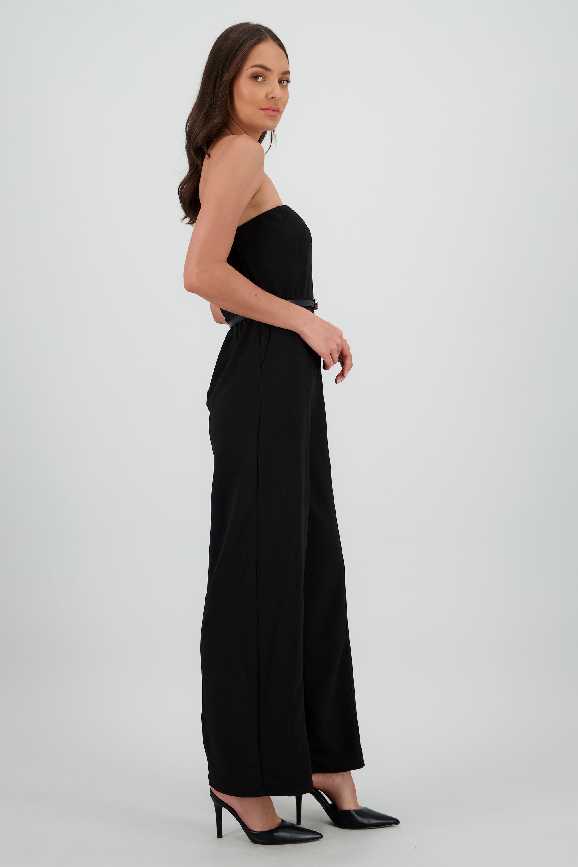 Jumpsuit liso con cinturon NEGRO