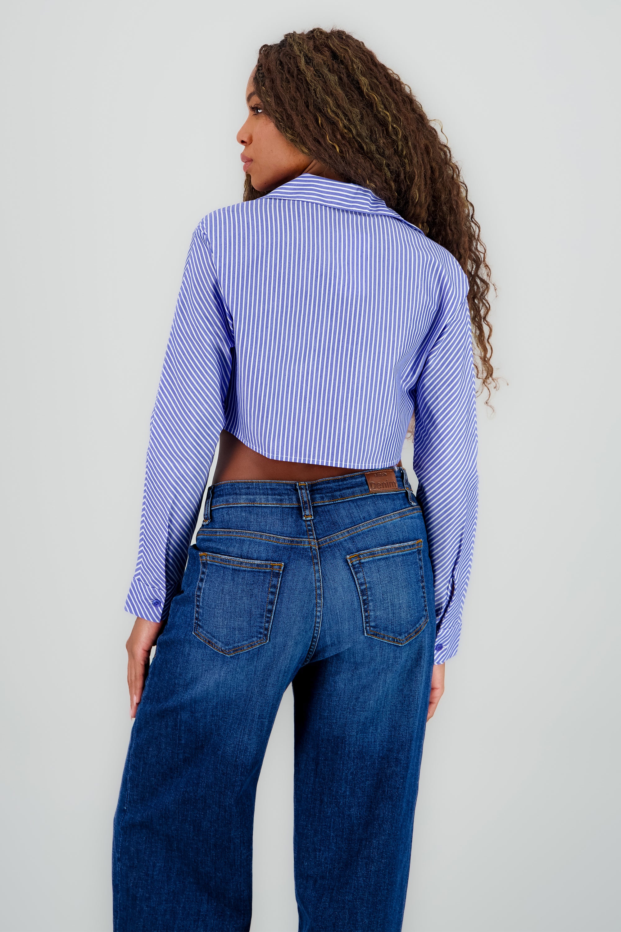 Camisa crop detalle cuello pinzas AZUL COMBO