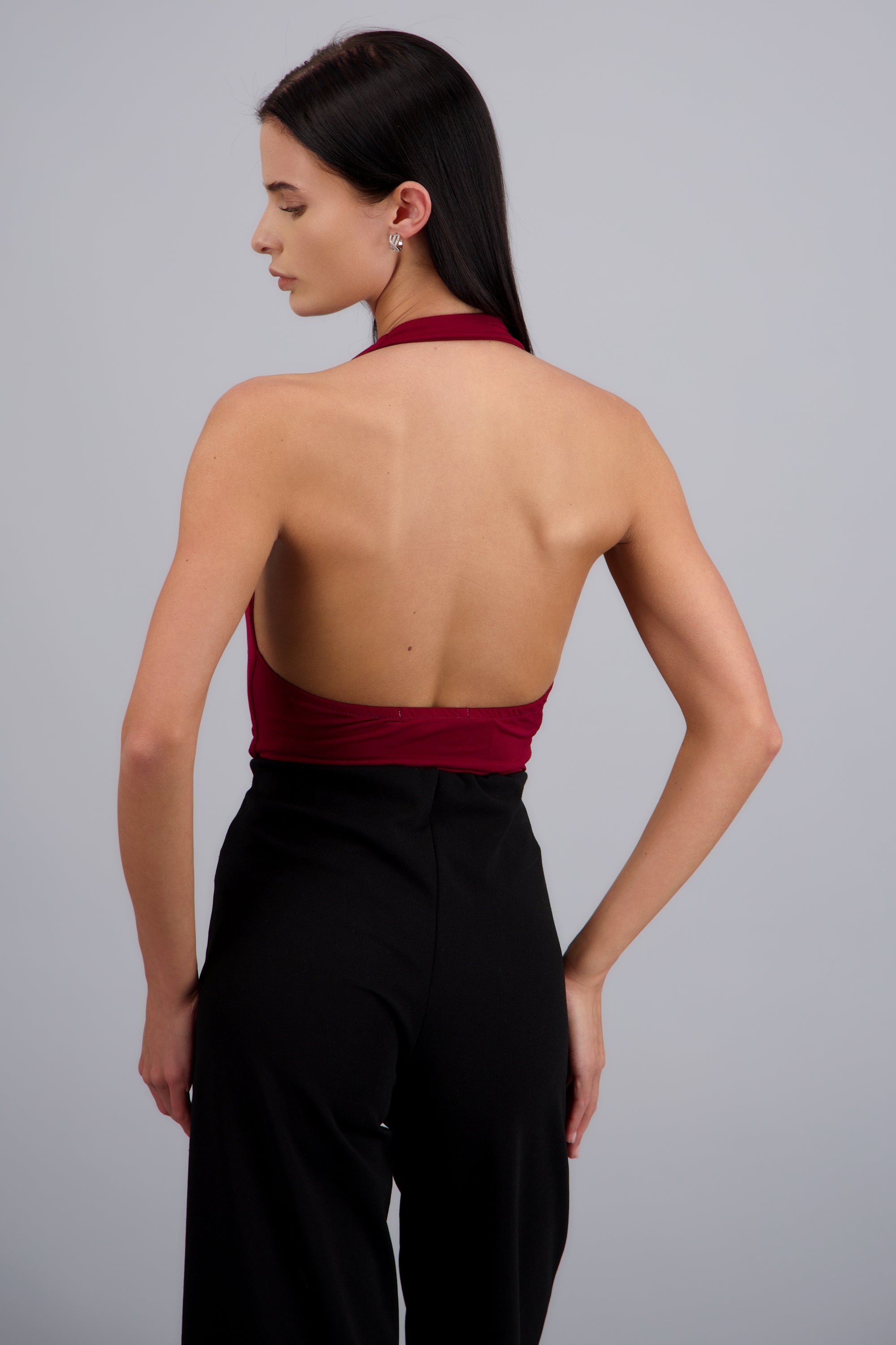 BODYSUIT HALTER ESCOTE CASCADA DRAPEADO CIRUELA