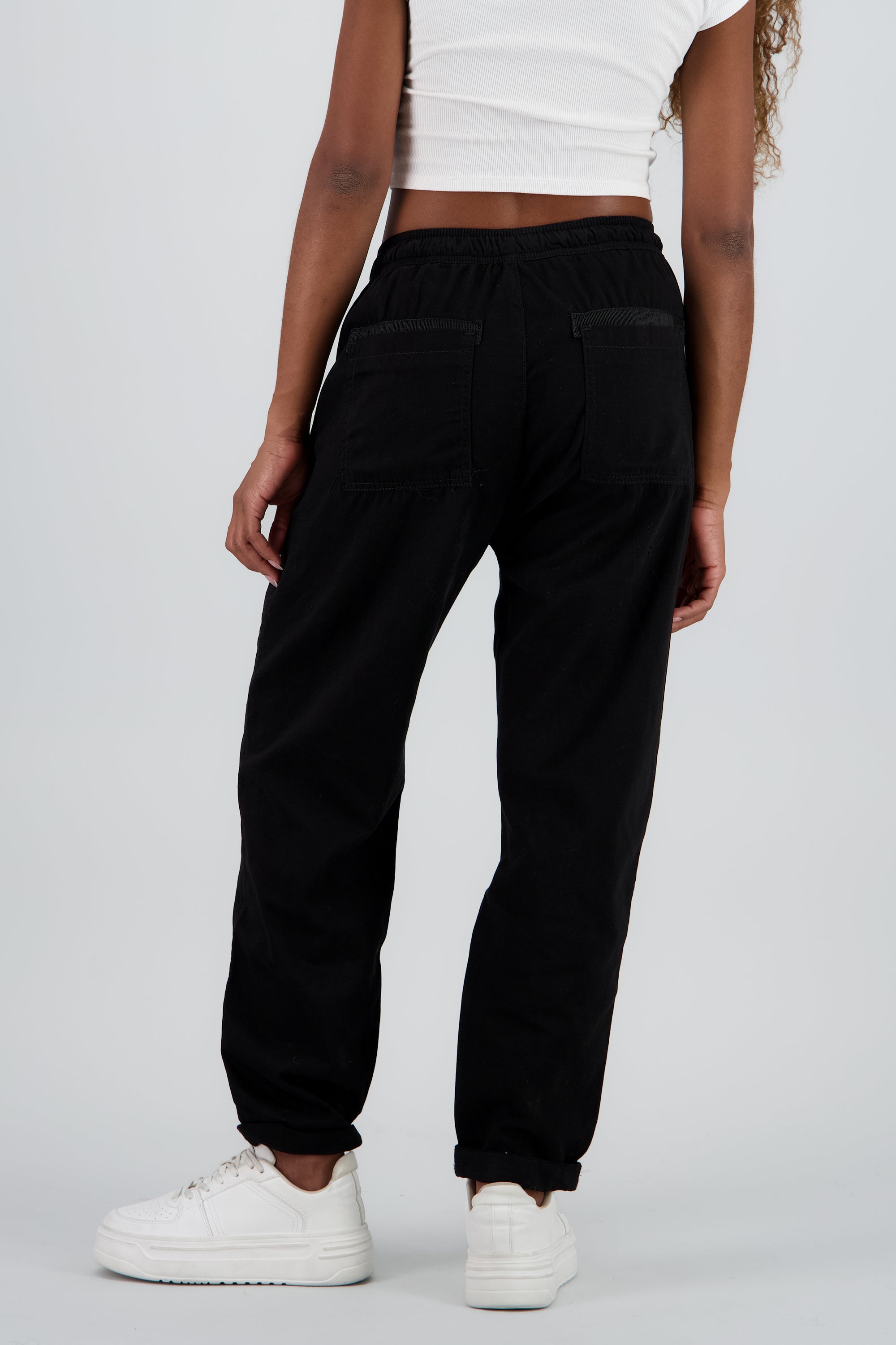 Jeans jogger cinto NEGRO