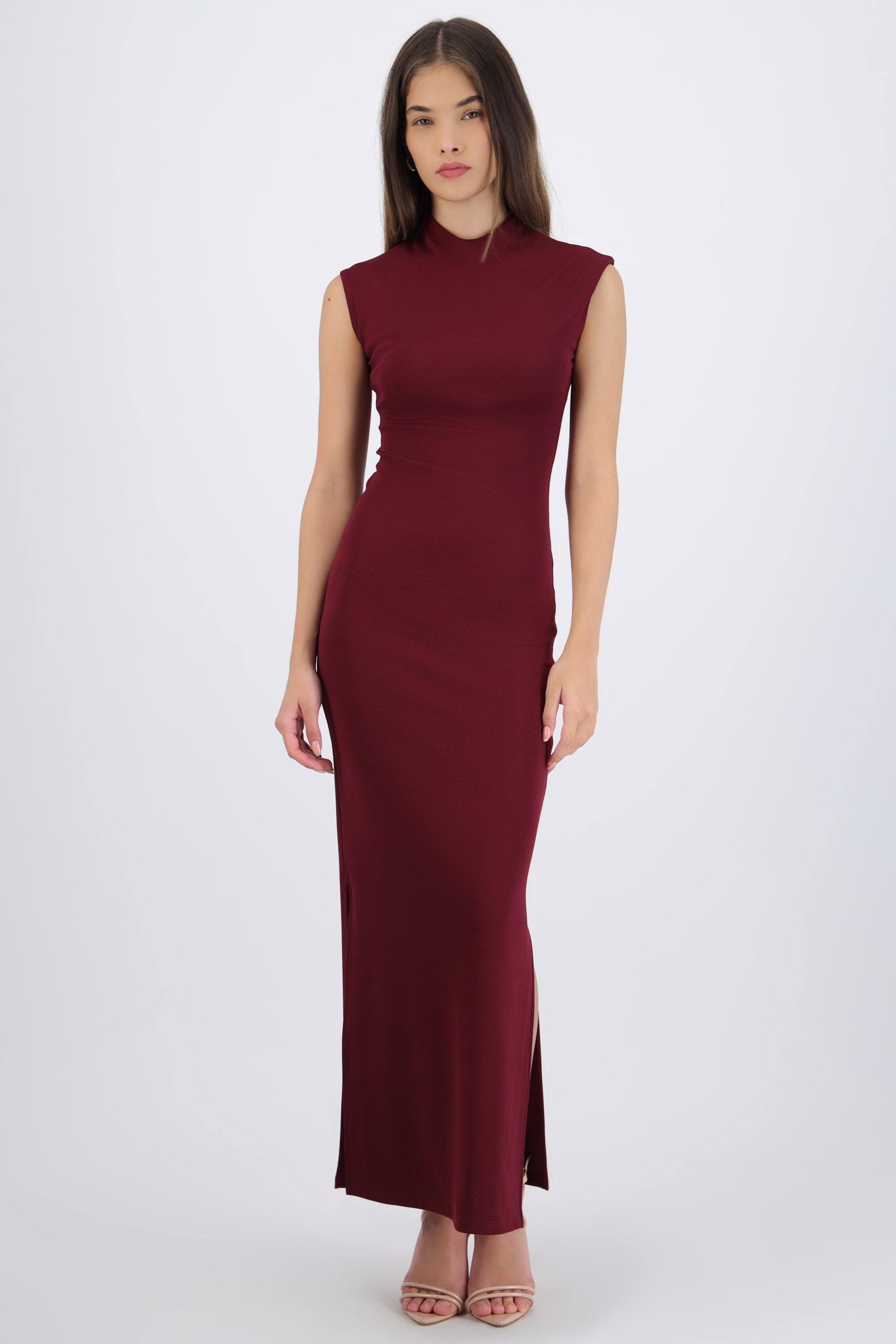 Vestido rib manga corta con abertura