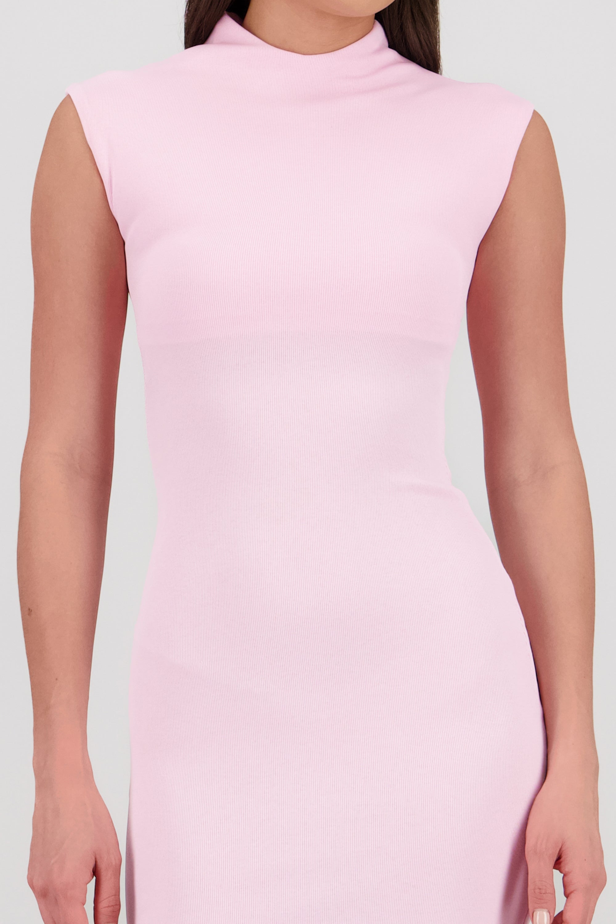 Vestido maxi rib manga corta con abertura Hypsters ROSA PASTEL