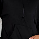 Sudadera detalle cierre bolsa canguro