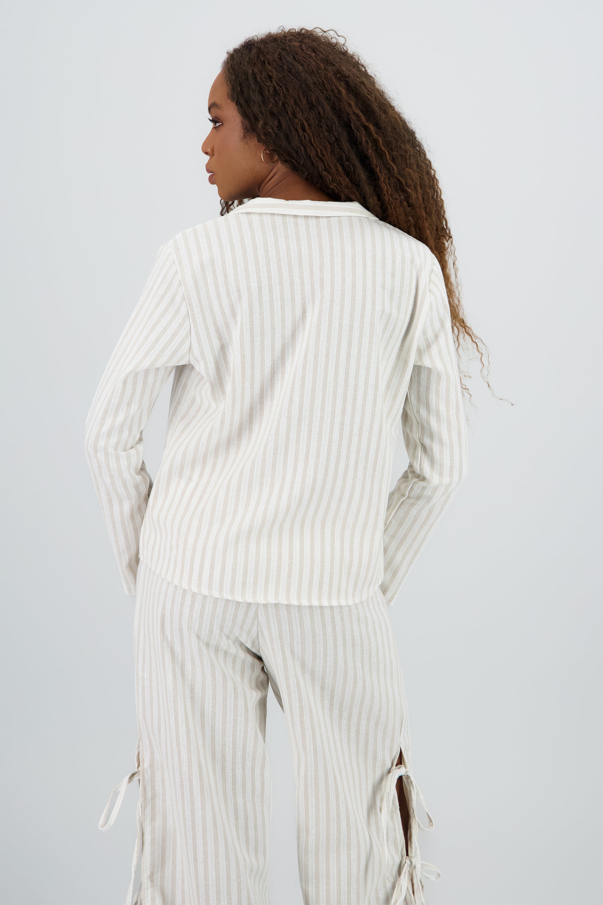 Camisa rayas detalle liston