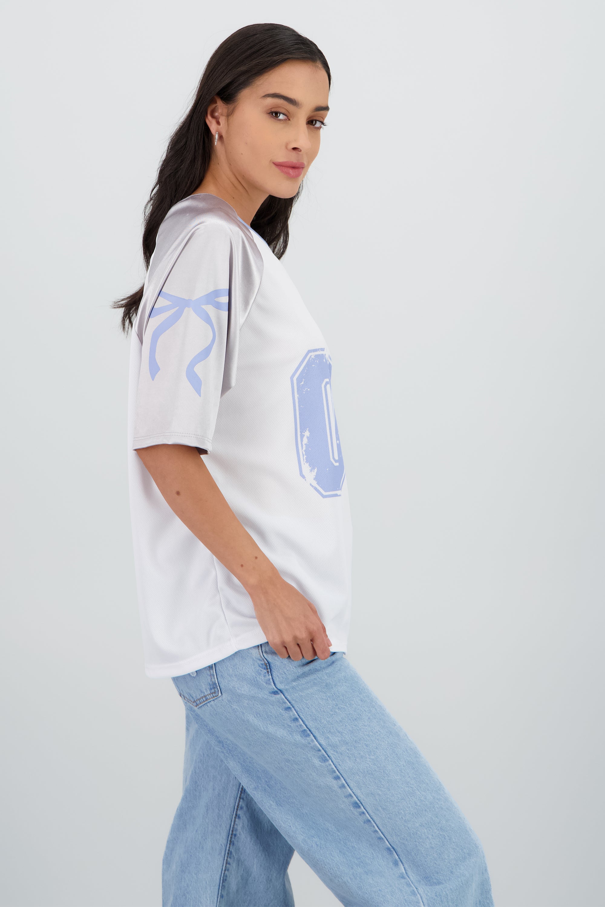 Playera deportiva contraste mangas AZUL PASTEL