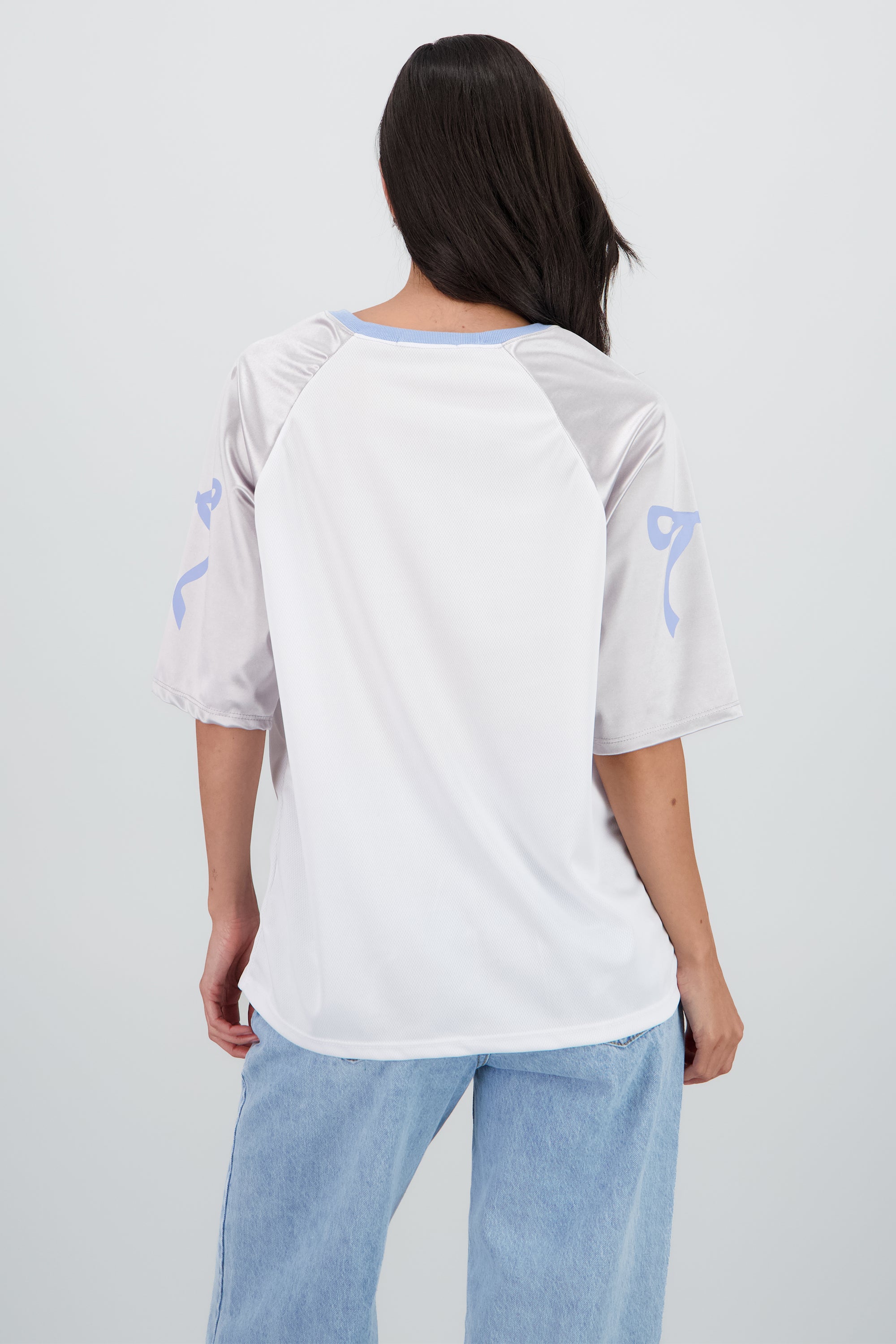 Playera deportiva contraste mangas AZUL PASTEL