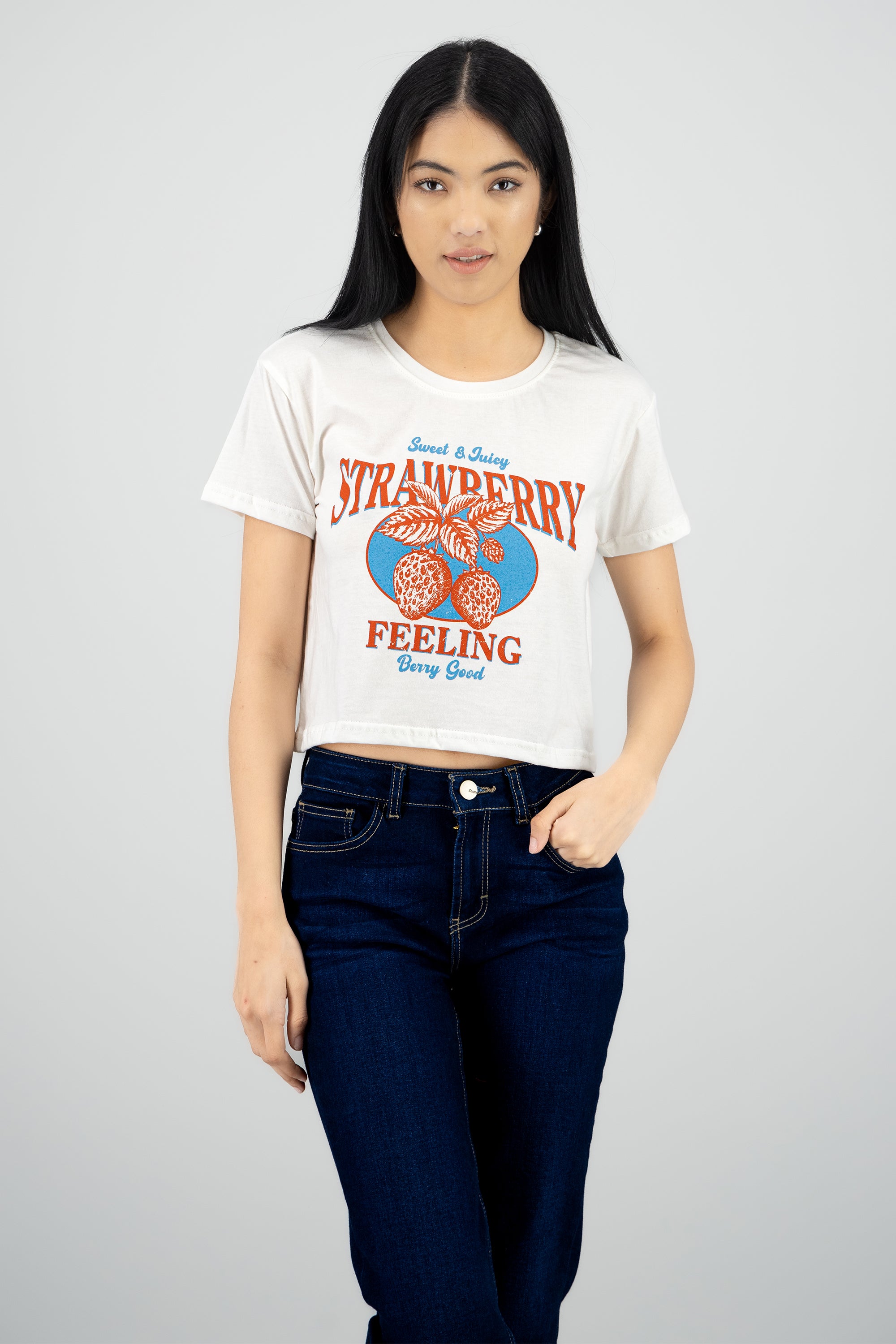 Playera crop estampado fresas BLANCO