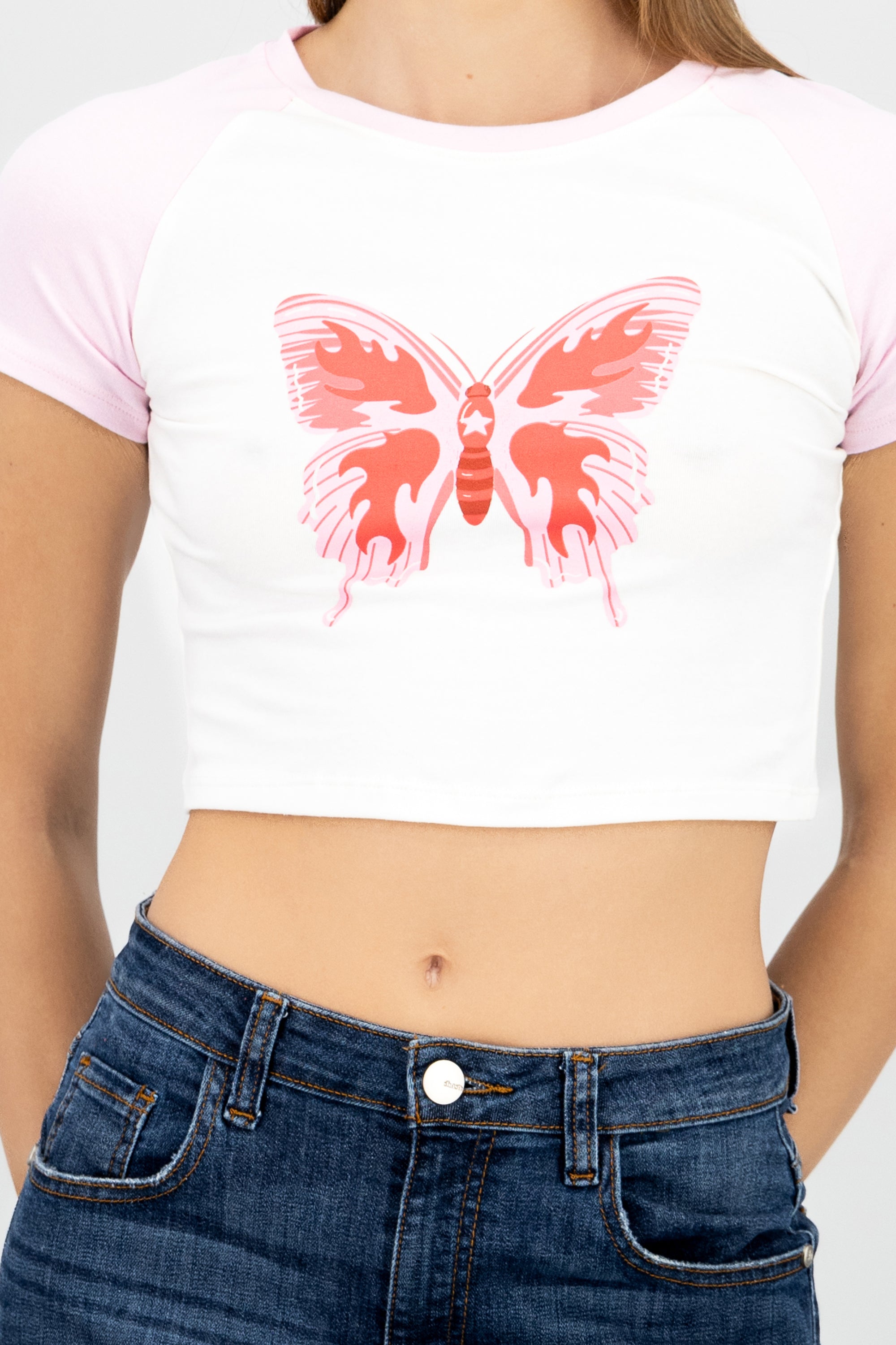 Playera crop estampado mariposa BLANCO