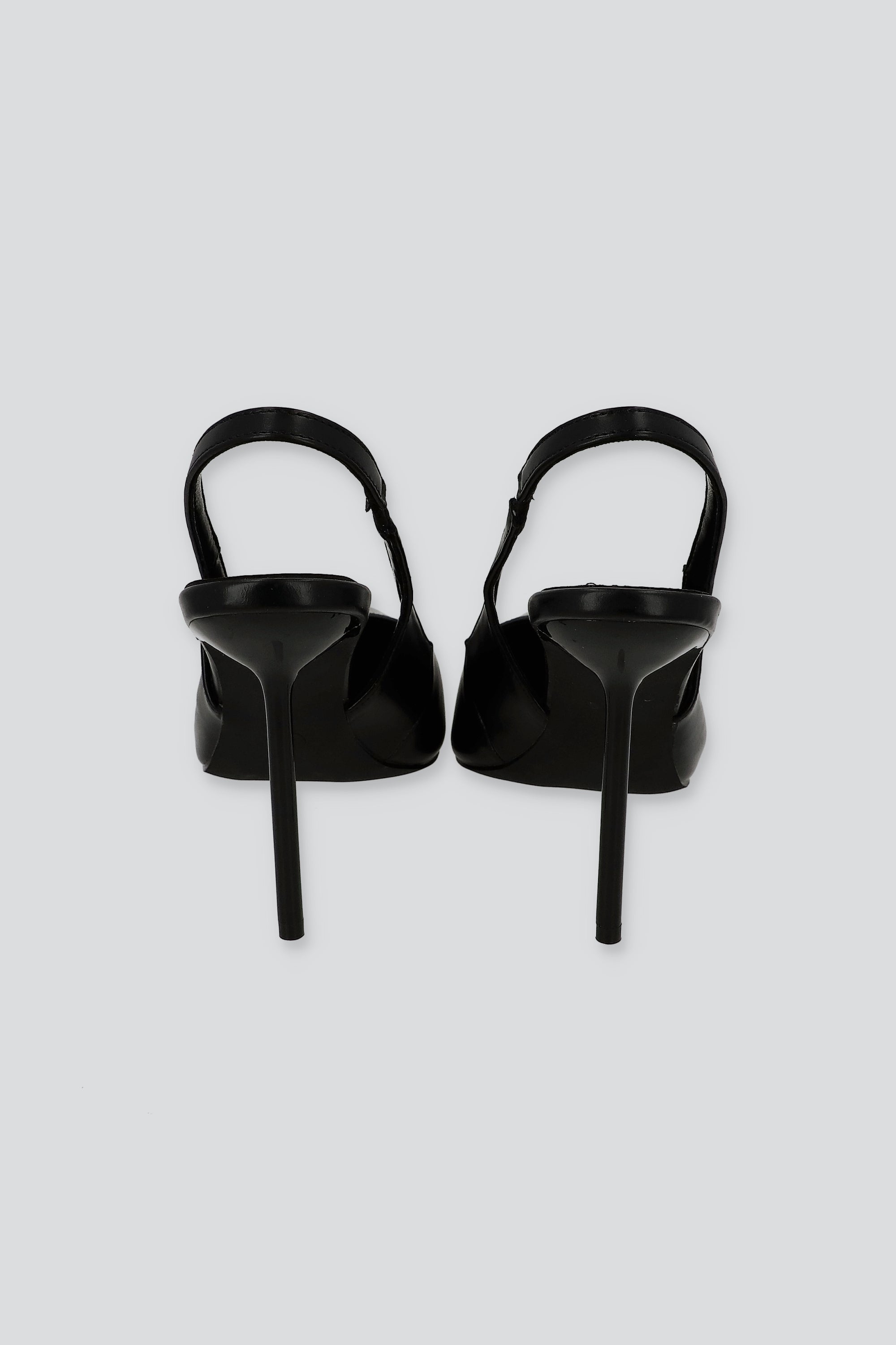 TACON POINTY SLINGBACK NEGRO