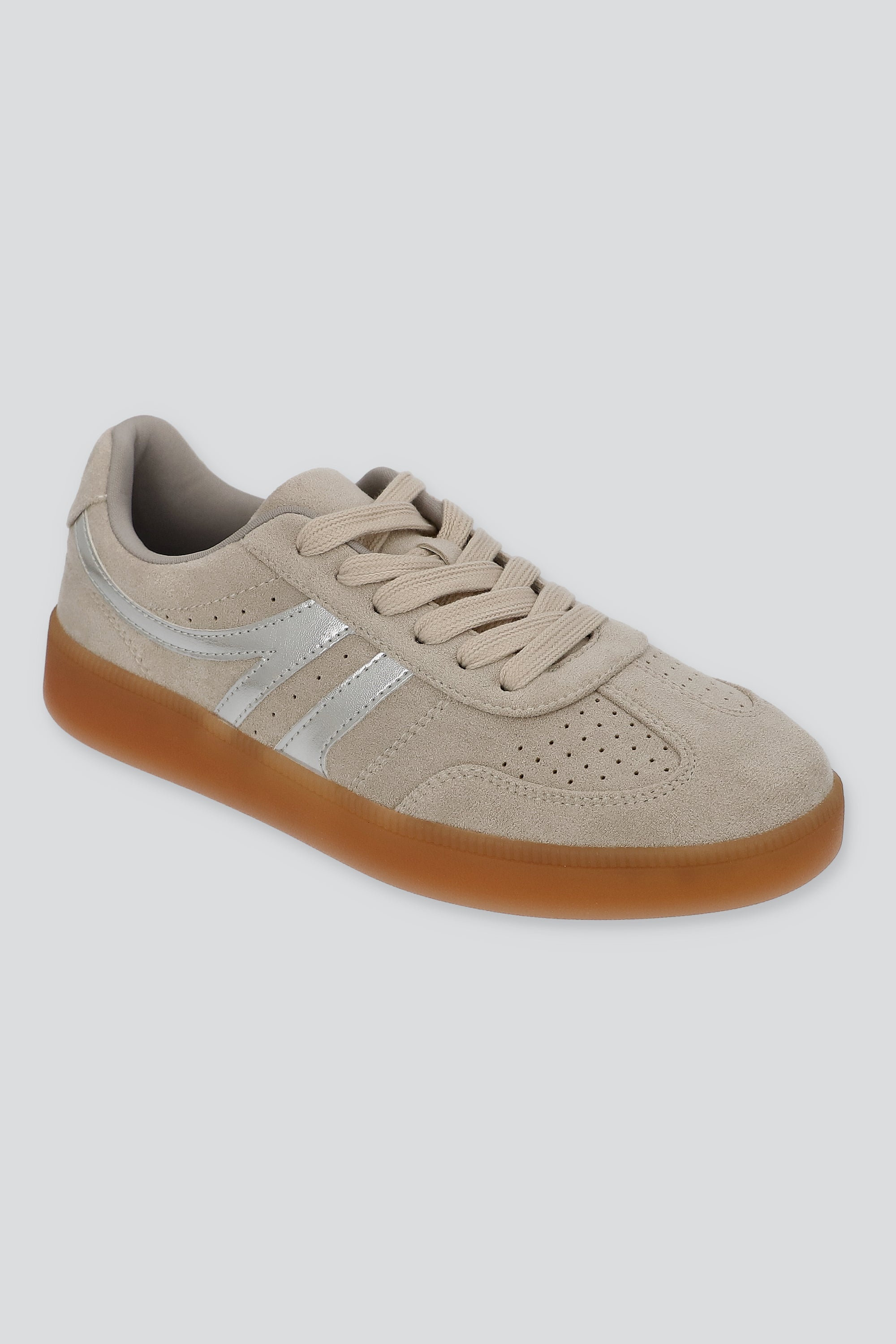 Tenis retro gamucina detalle metálico GRIS