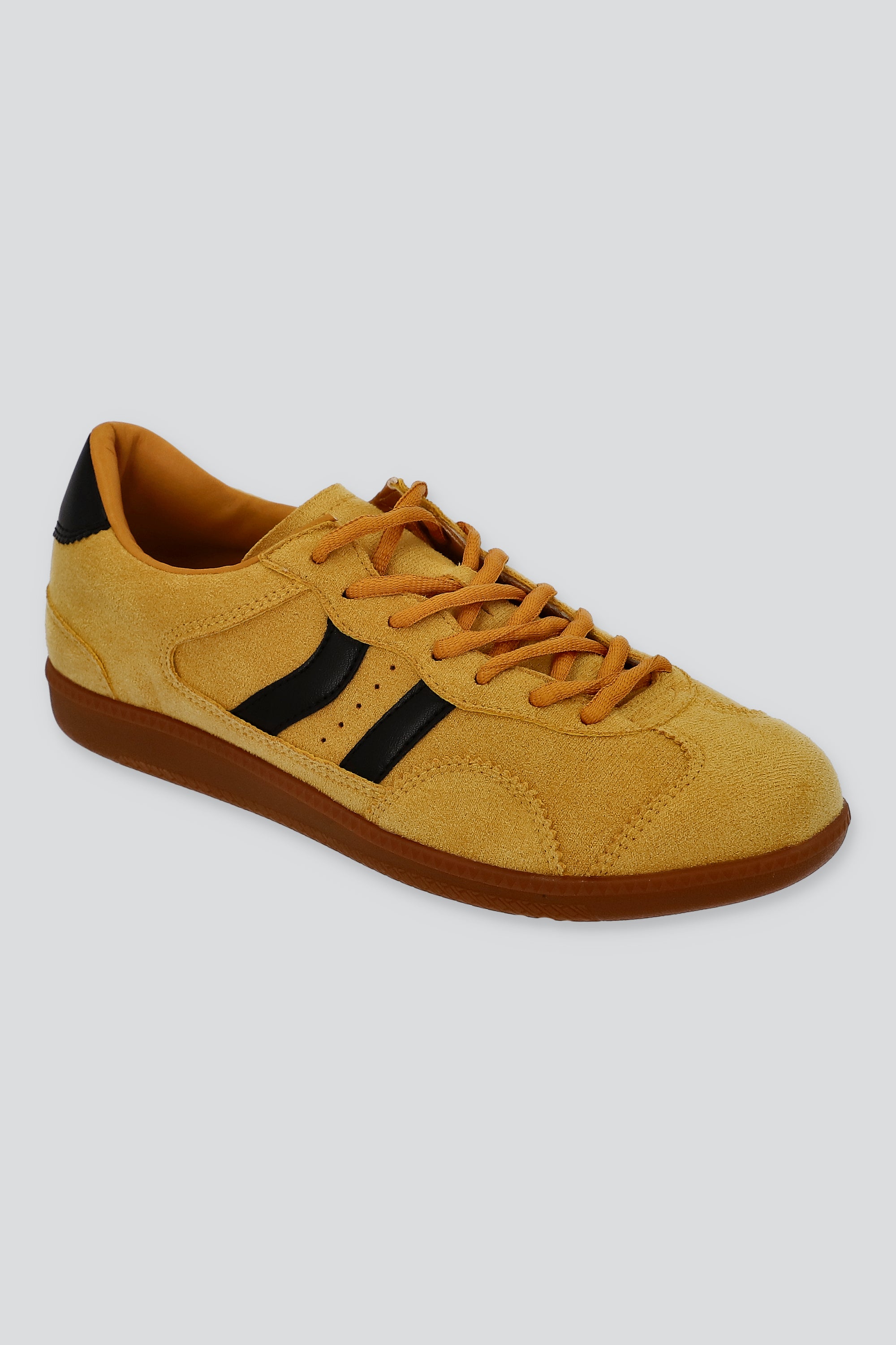 Tenis gamucina color rayas diagonal MOSTAZA